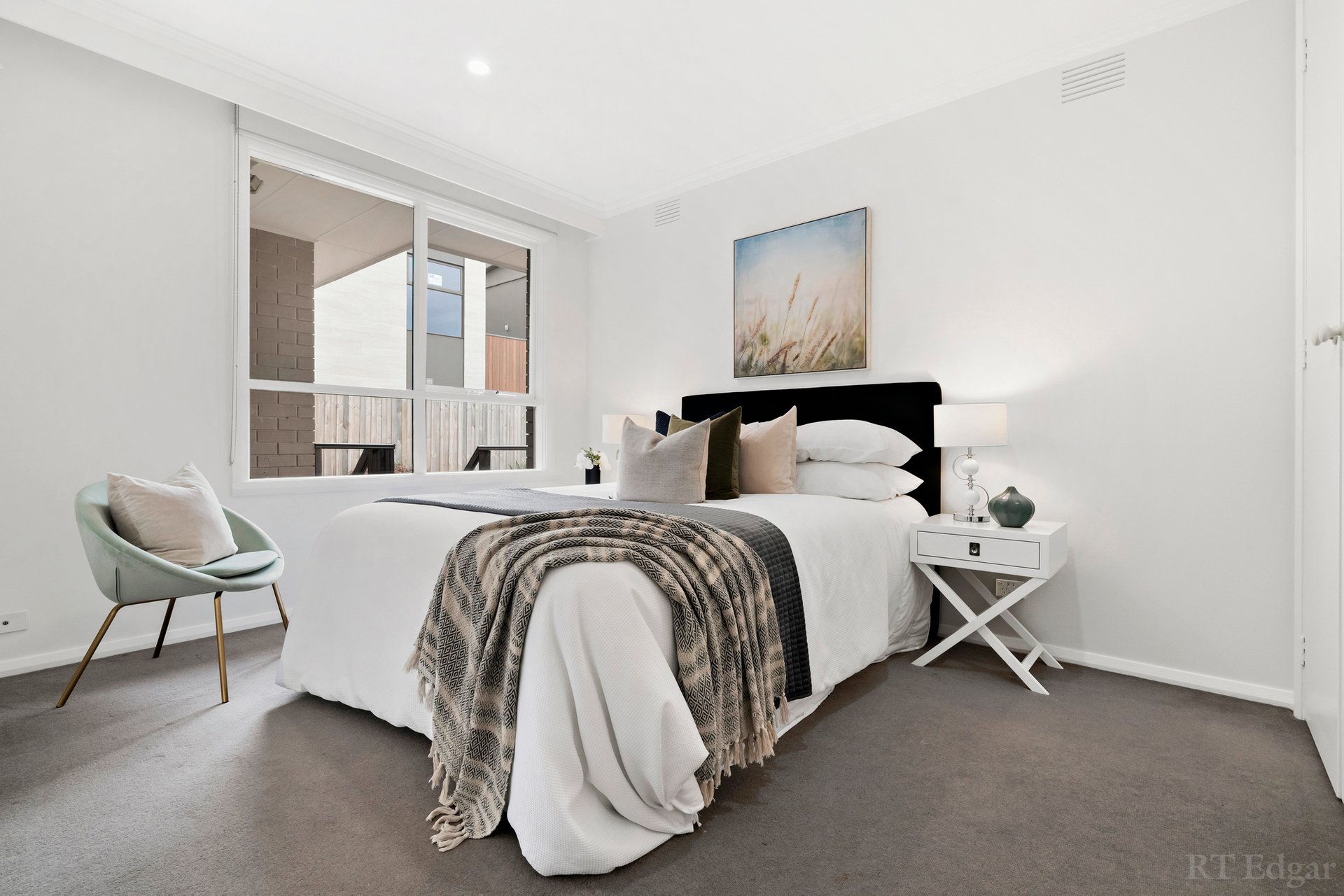 Property Gallery Thumbnail 5