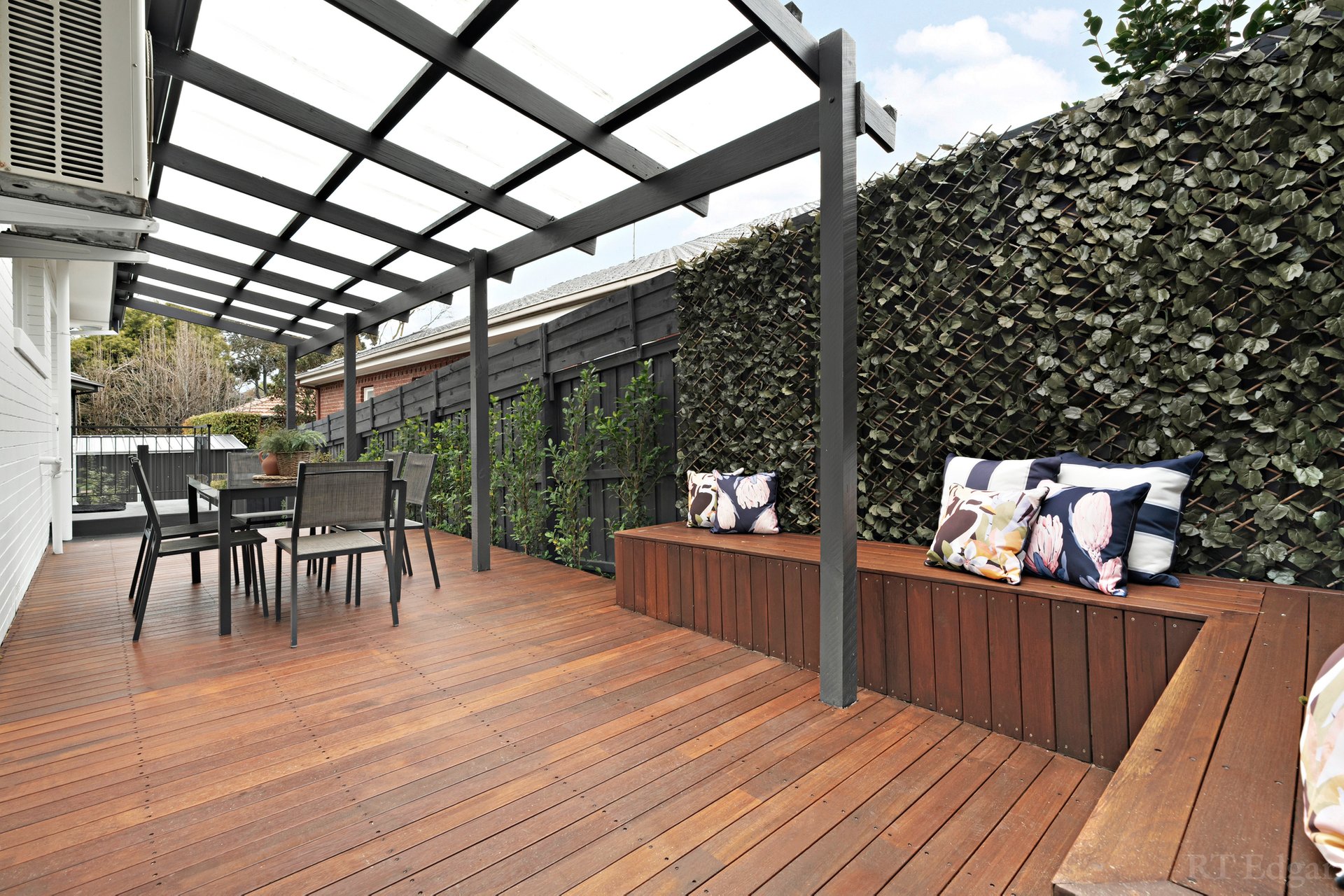 Property Gallery Thumbnail 7