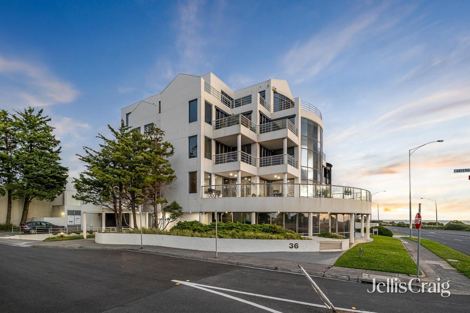 3/36 Esplanade, Brighton image 11