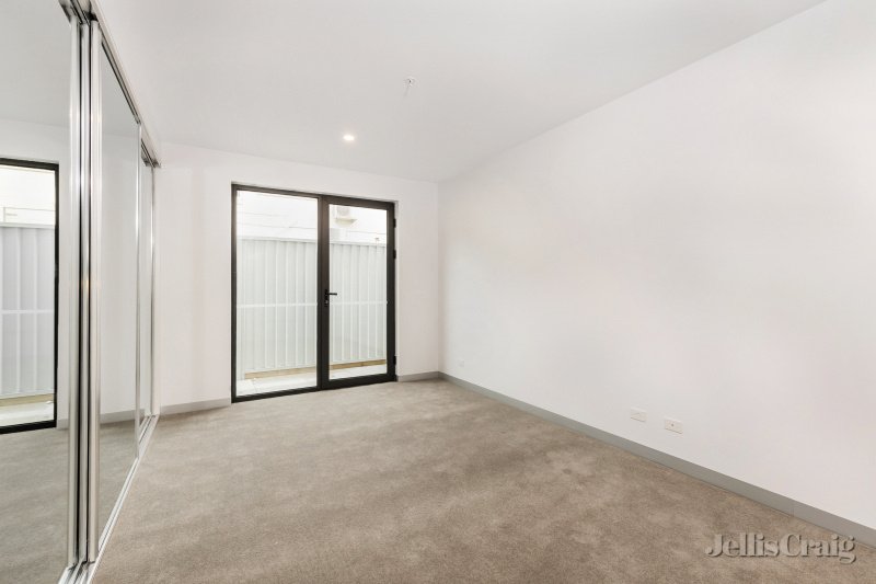 3/365 Neerim Road, Carnegie image 3