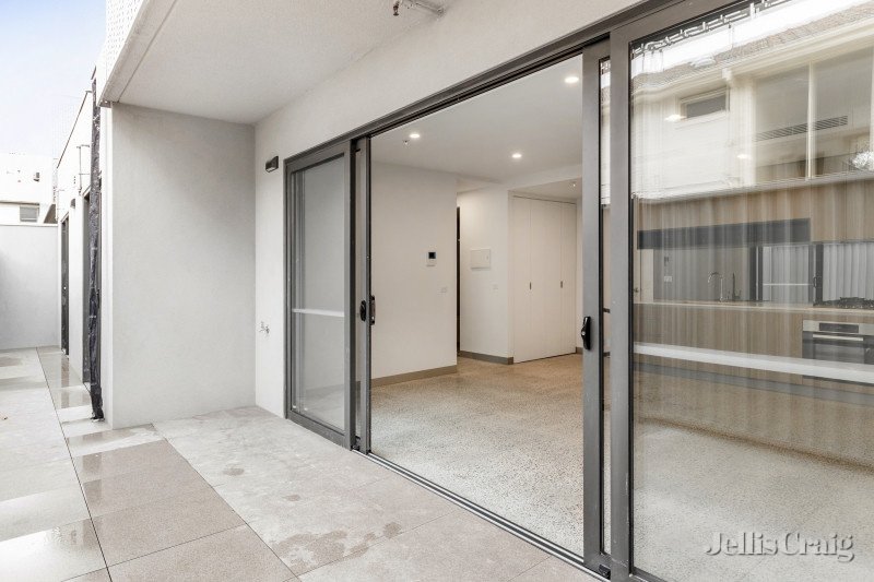 3/365 Neerim Road, Carnegie image 5