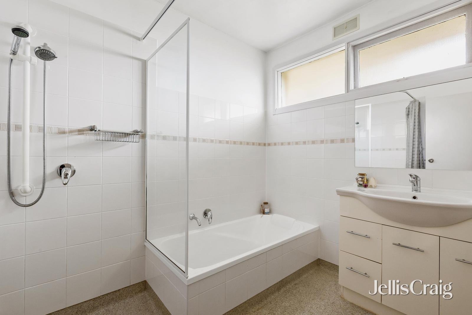 337 Banyule Road, Viewbank image 7