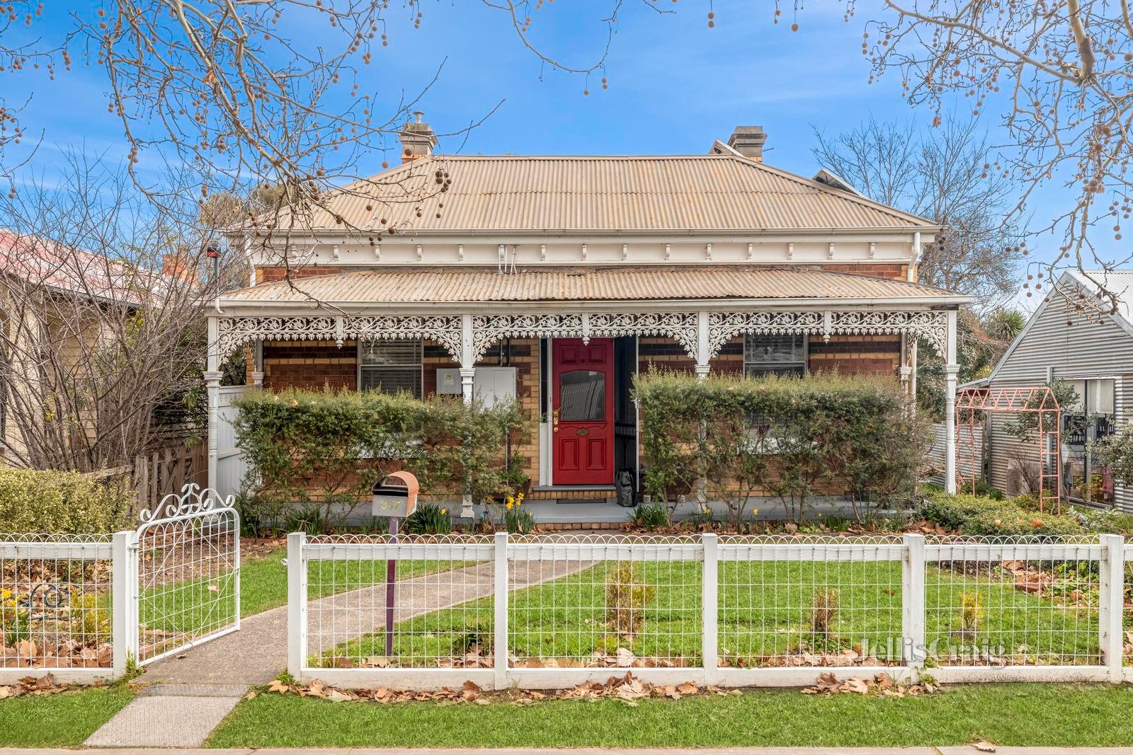 337 Barker Street, Castlemaine image 1