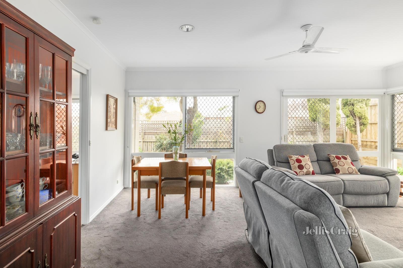 3/37 Edgar Street, Glen Iris image 4