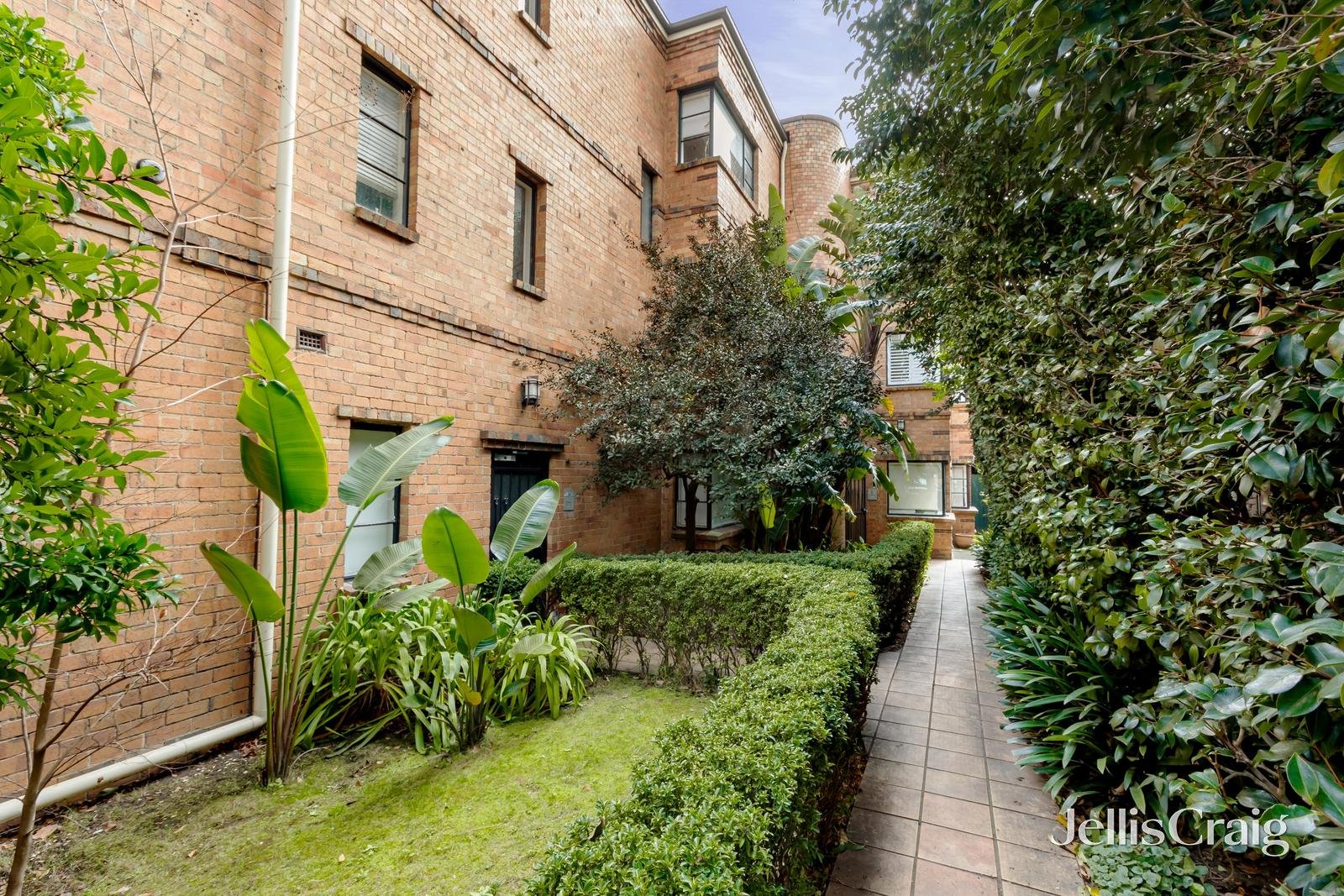3/37 Eildon Road, St Kilda image 9