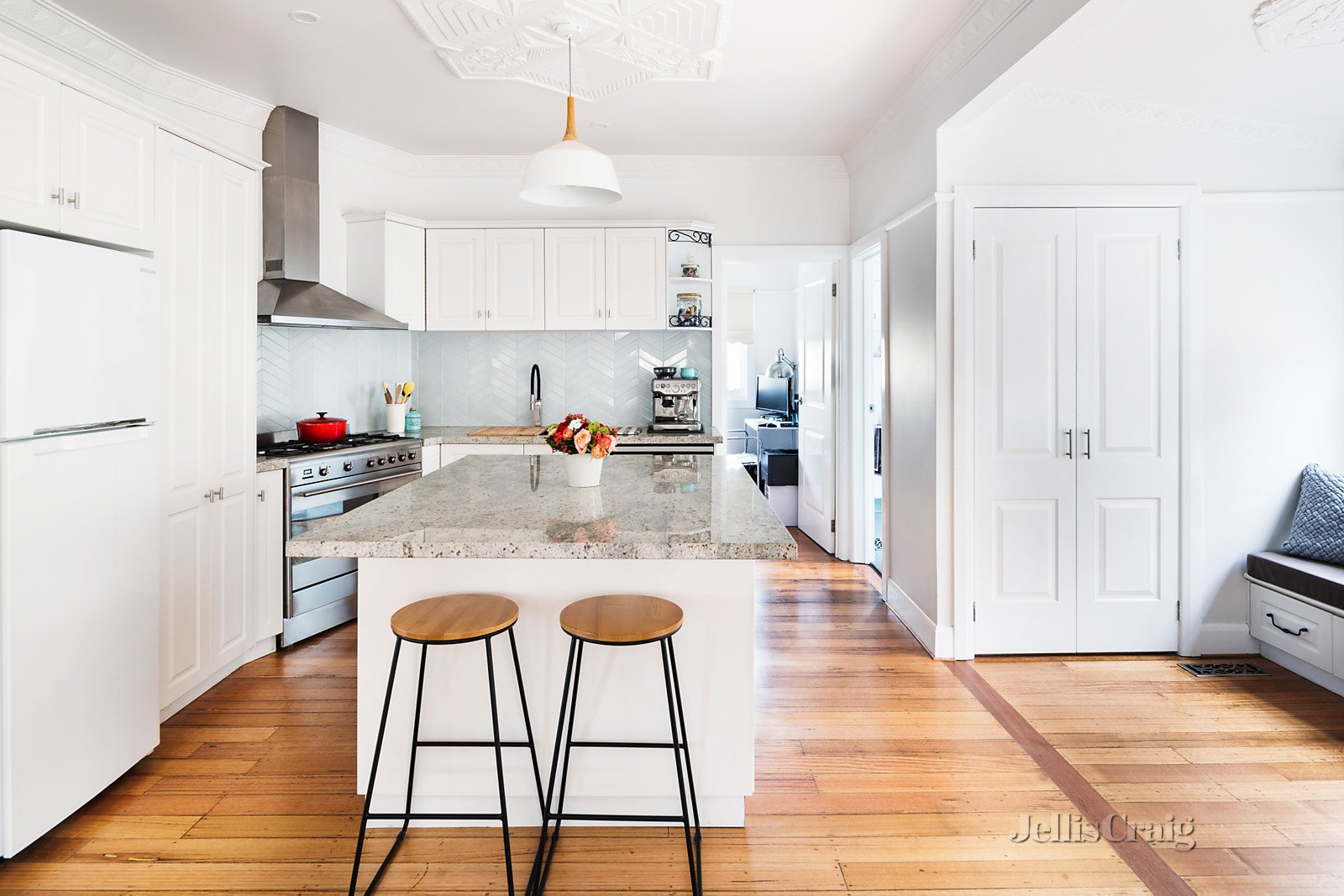 337 Gillies Street, Thornbury image 9