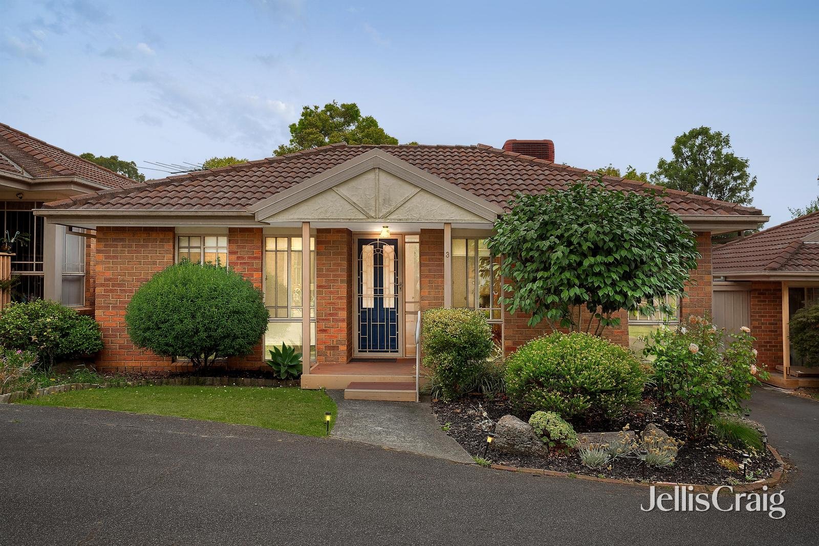 3/37 Gregg Street, Diamond Creek image 1