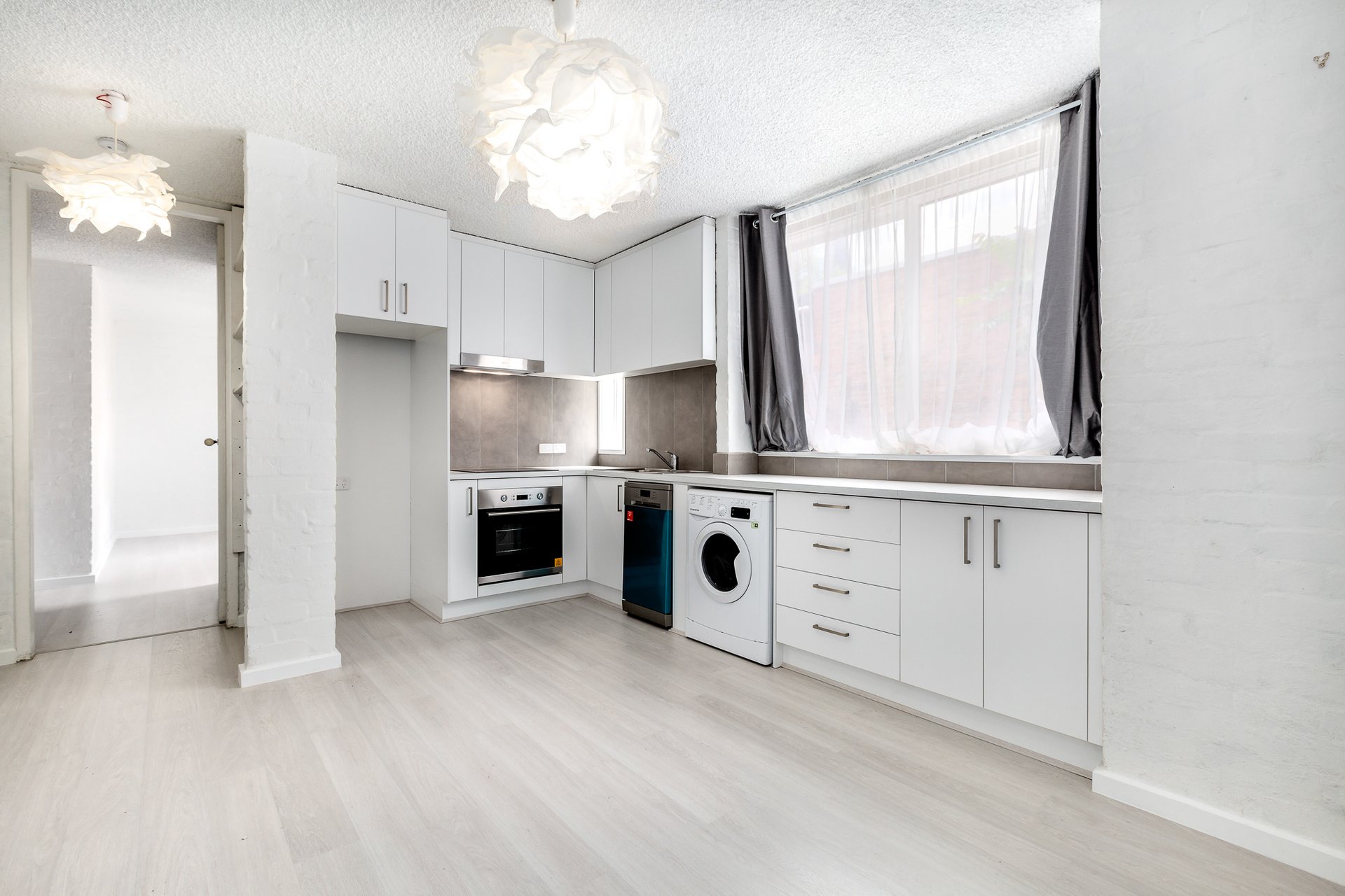 Property Gallery - Main Image