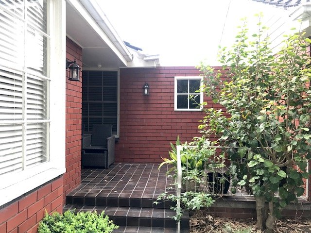 3 / 37 Regent Street Brighton East