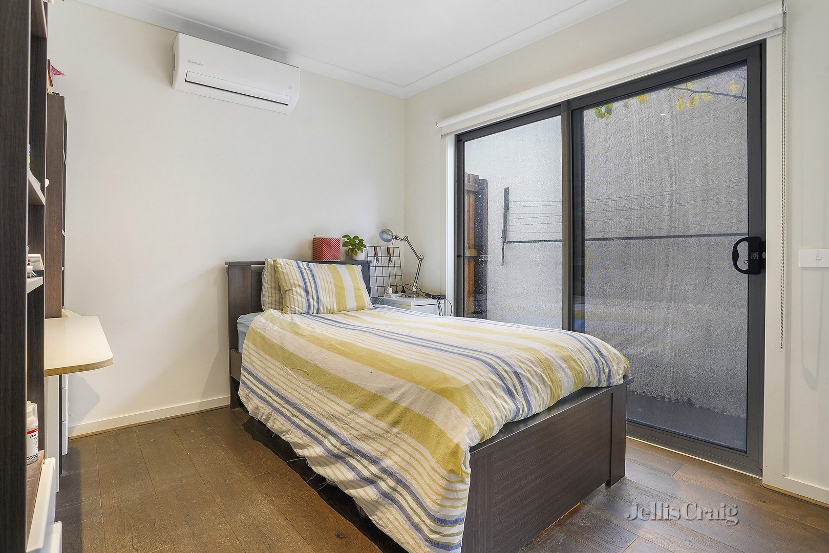 3/37 Rennison Street, Parkdale image 5