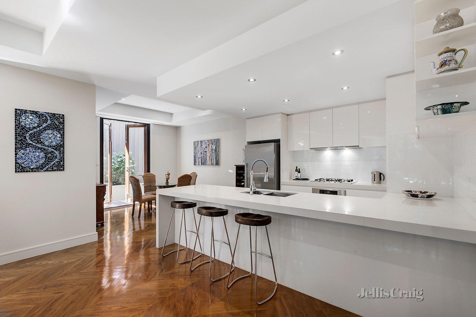 3/377 Barkers Road, Kew image 2