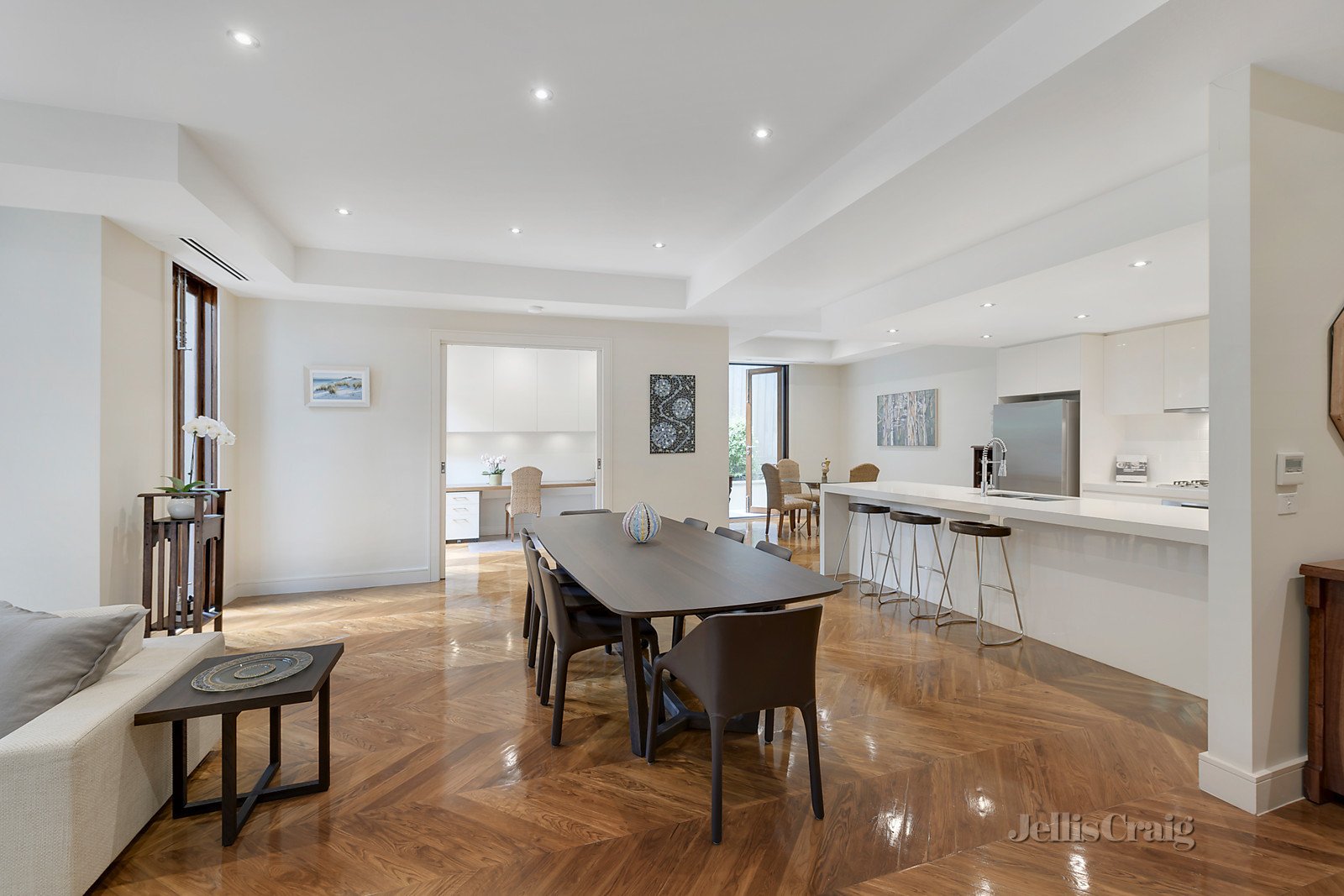 3/377 Barkers Road, Kew image 4