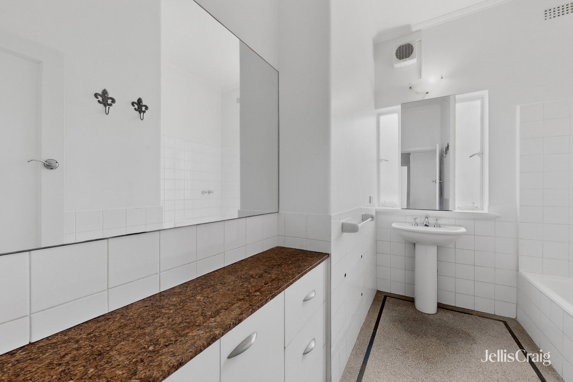 3/38 Ormond Road, Elwood image 6