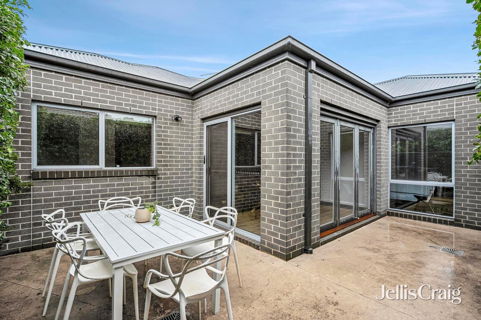 3/39 Clarence Street, Geelong West image 8