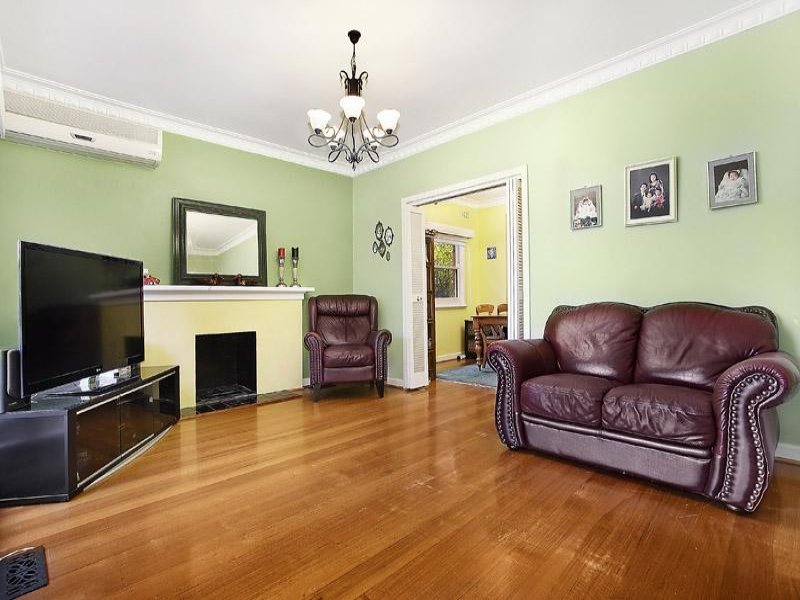 339 Elgar Road, Surrey Hills image 2