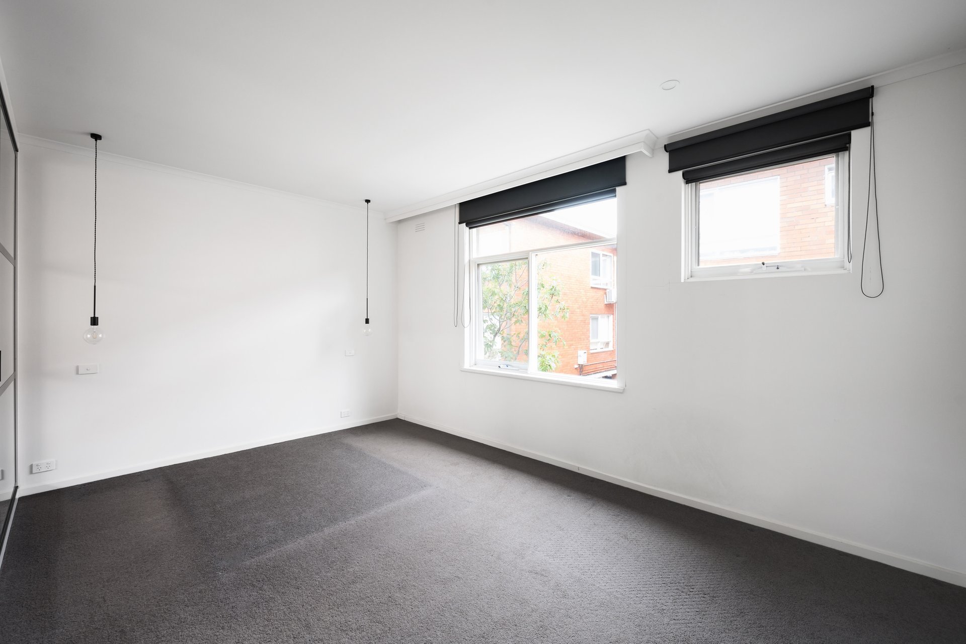 Property Gallery Thumbnail 5