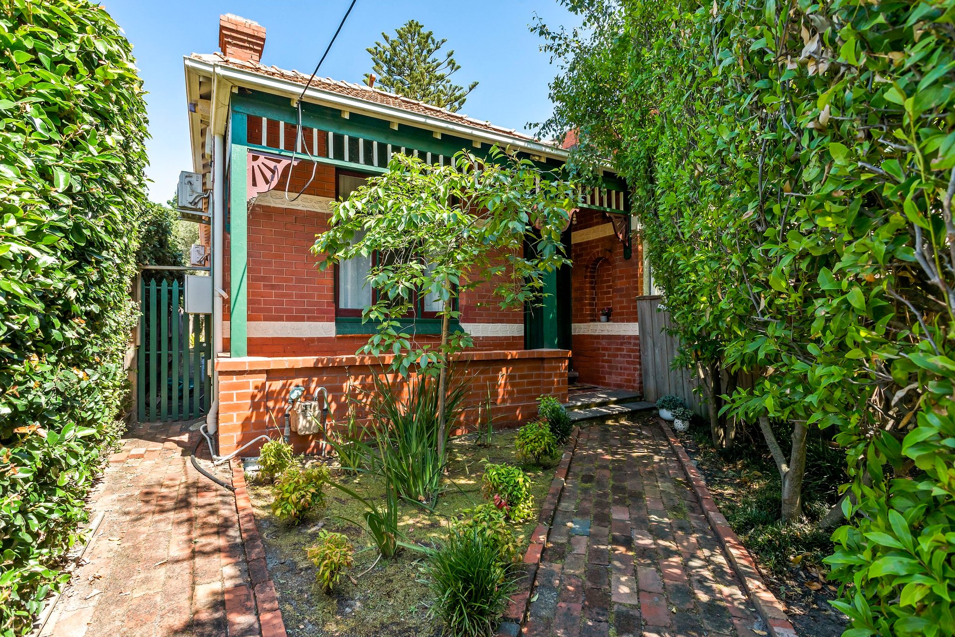 Property Gallery - Main Image