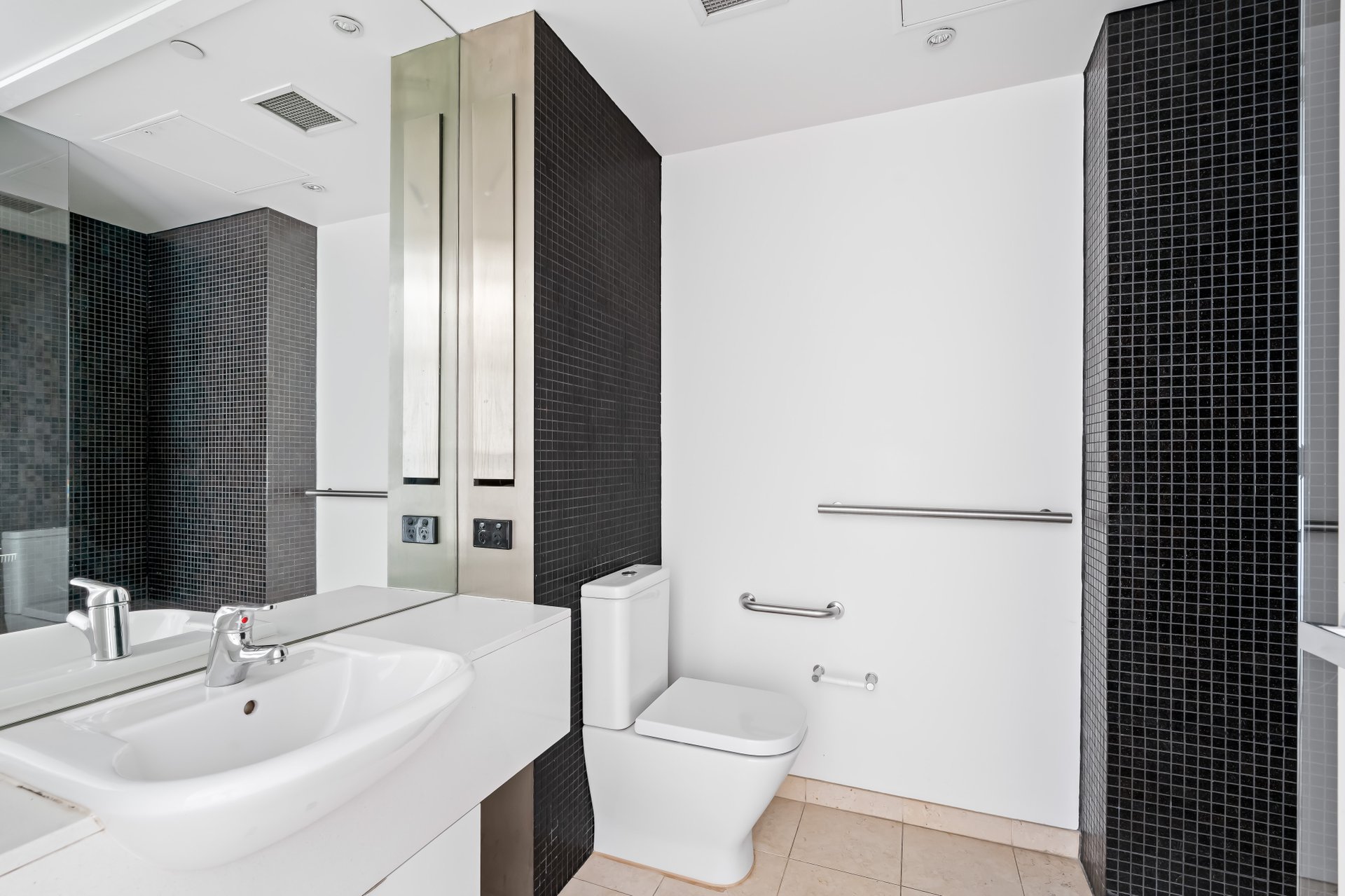 33/95 Rouse Street, Port Melbourne image 7
