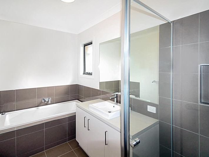3/396 Autumn Street, Herne Hill image 7
