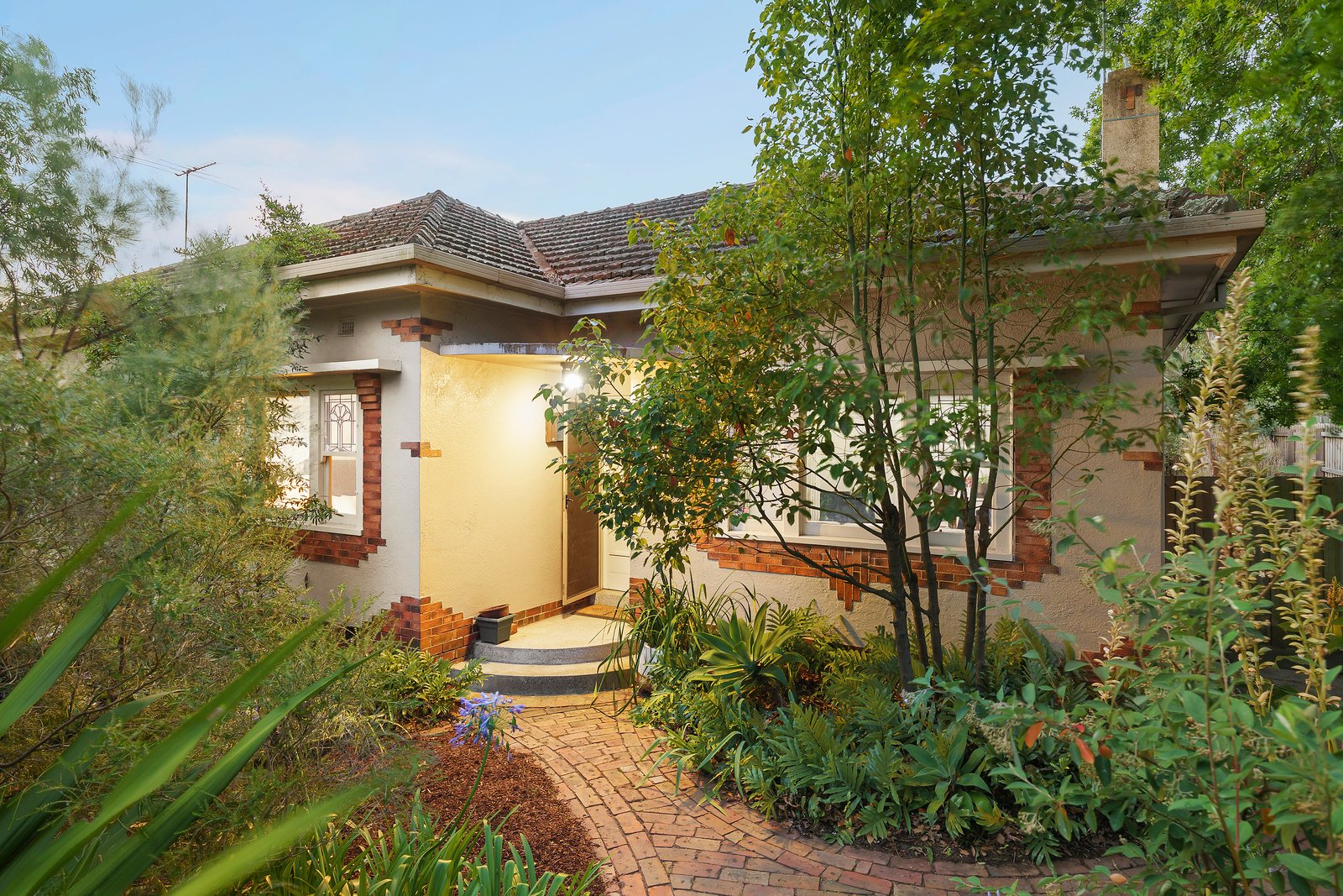 Property Gallery - Main Image