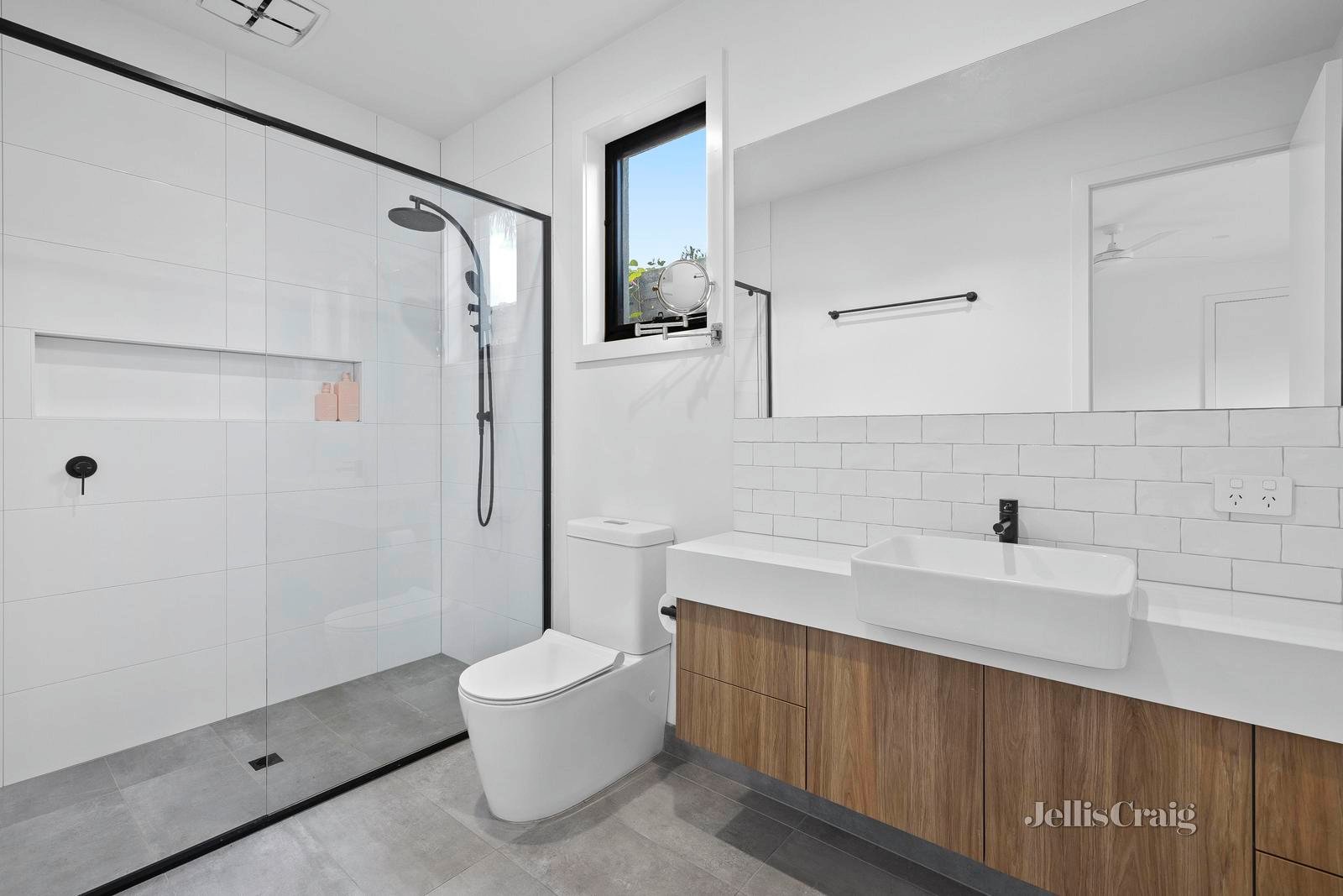 33A Separation Street, Mornington image 8