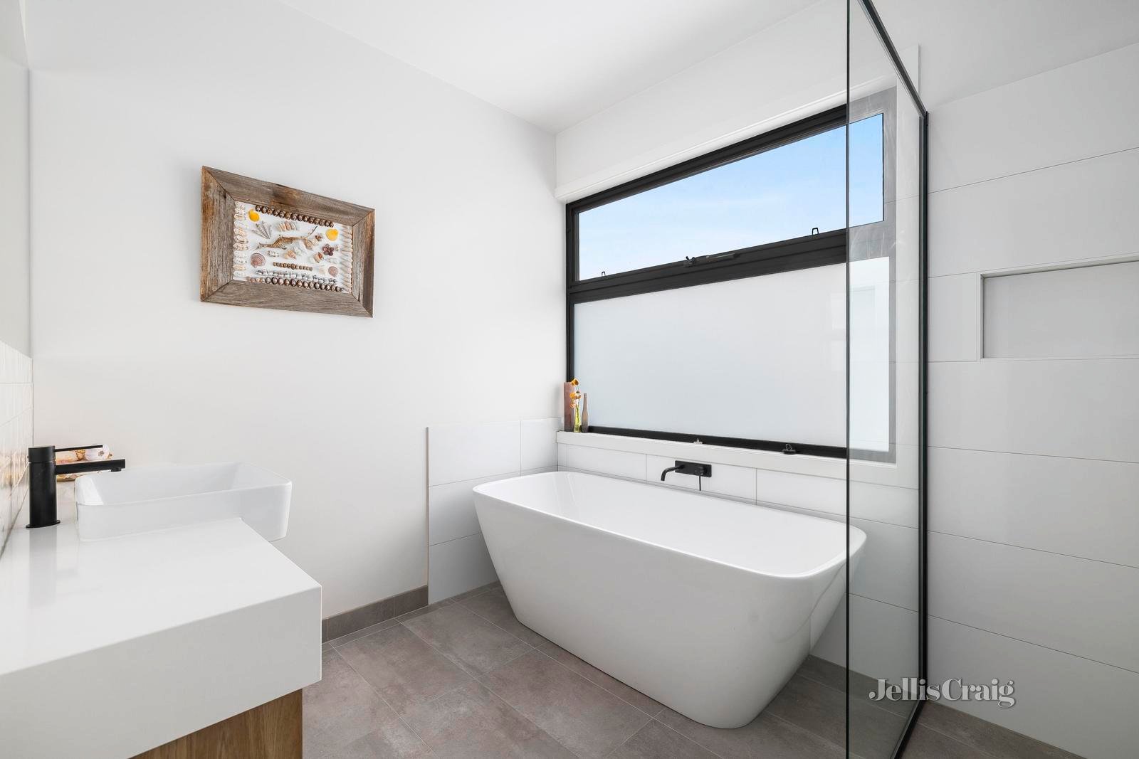 33A Separation Street, Mornington image 11