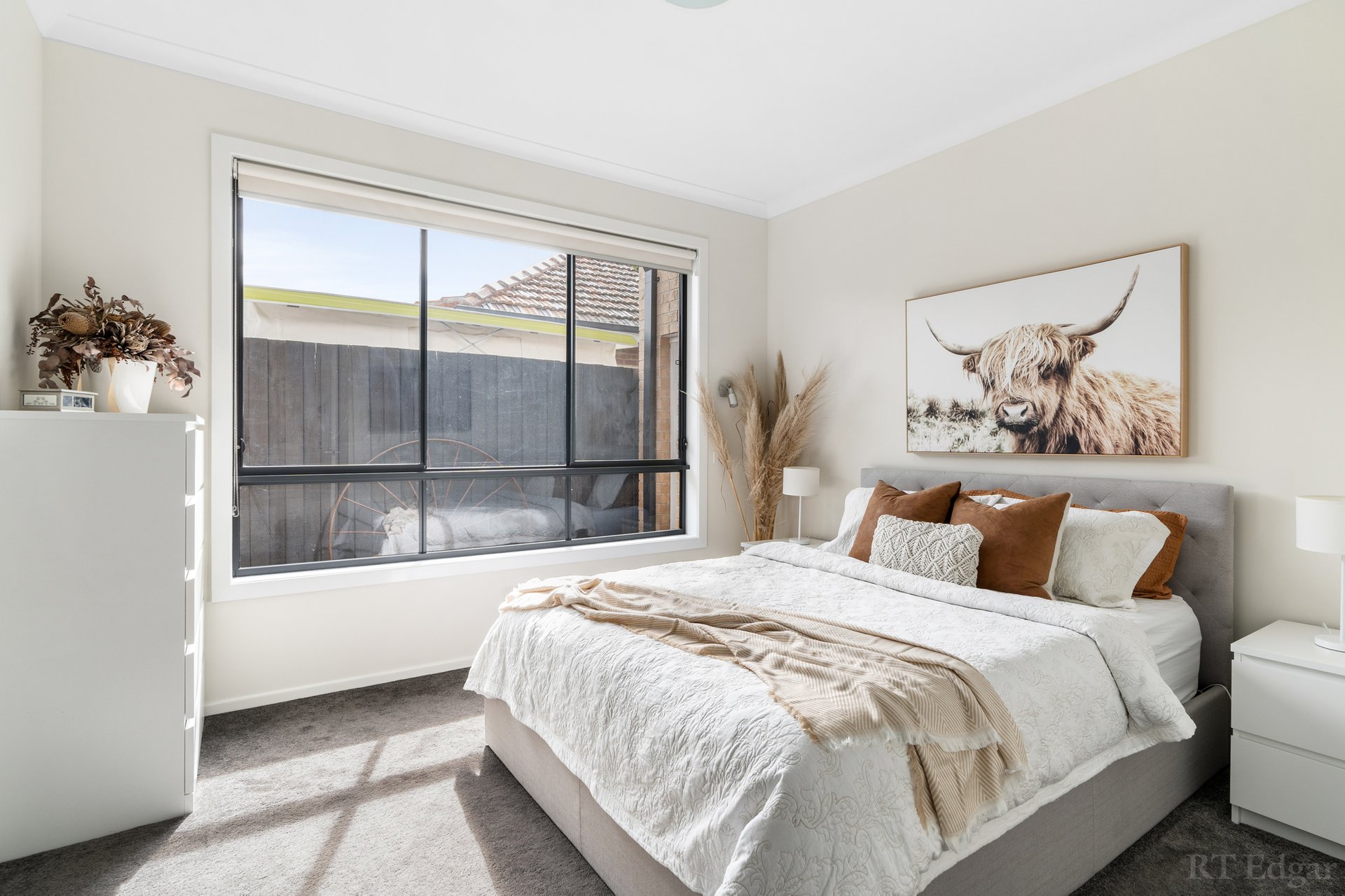 Property Gallery Thumbnail 13