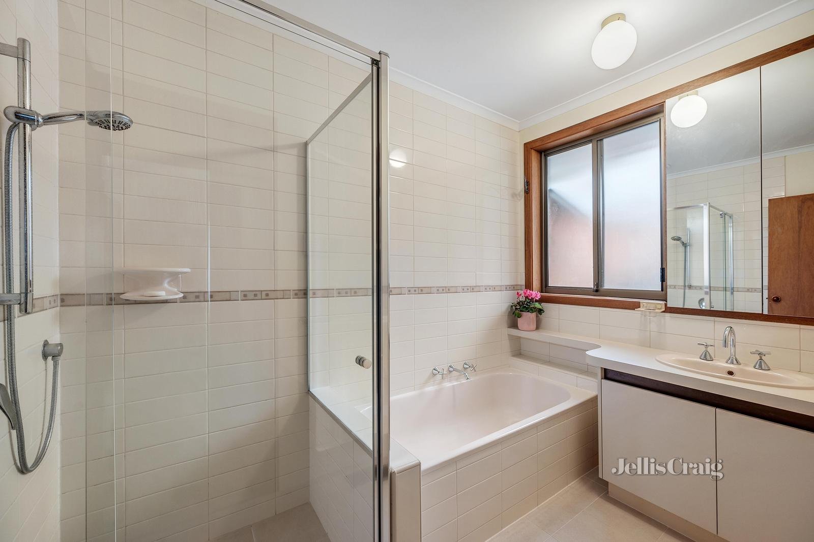 3/4-6 Boyd Street, Blackburn South image 6