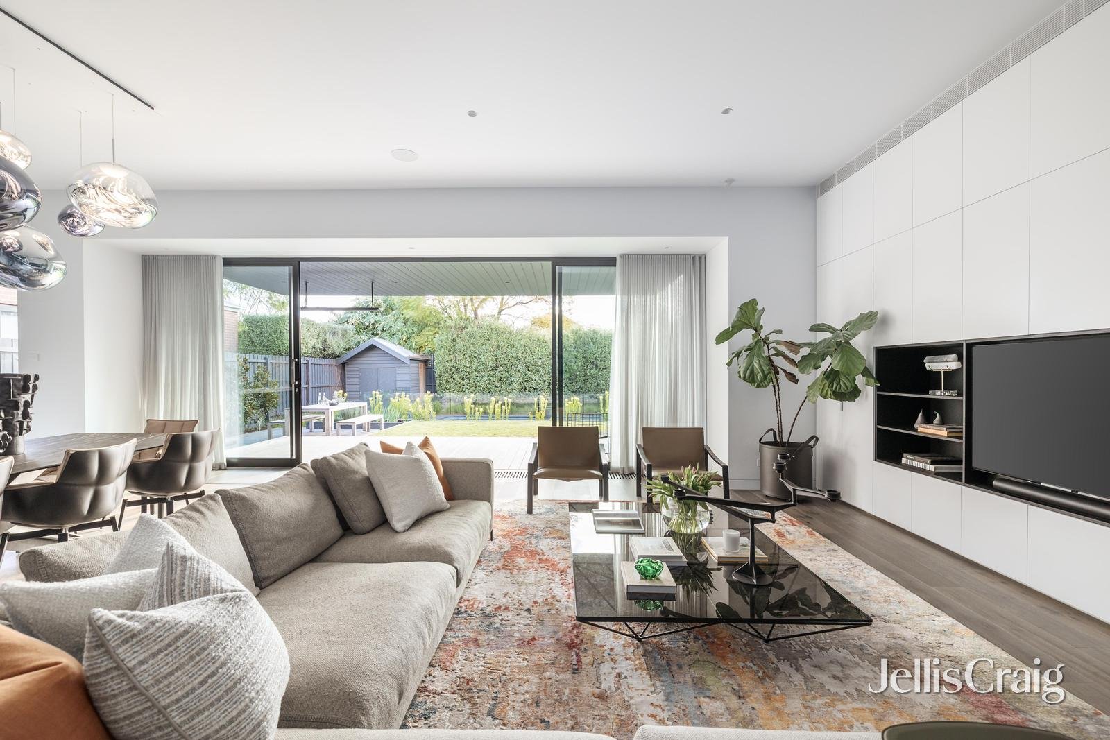34 Airlie Avenue, Prahran image 2
