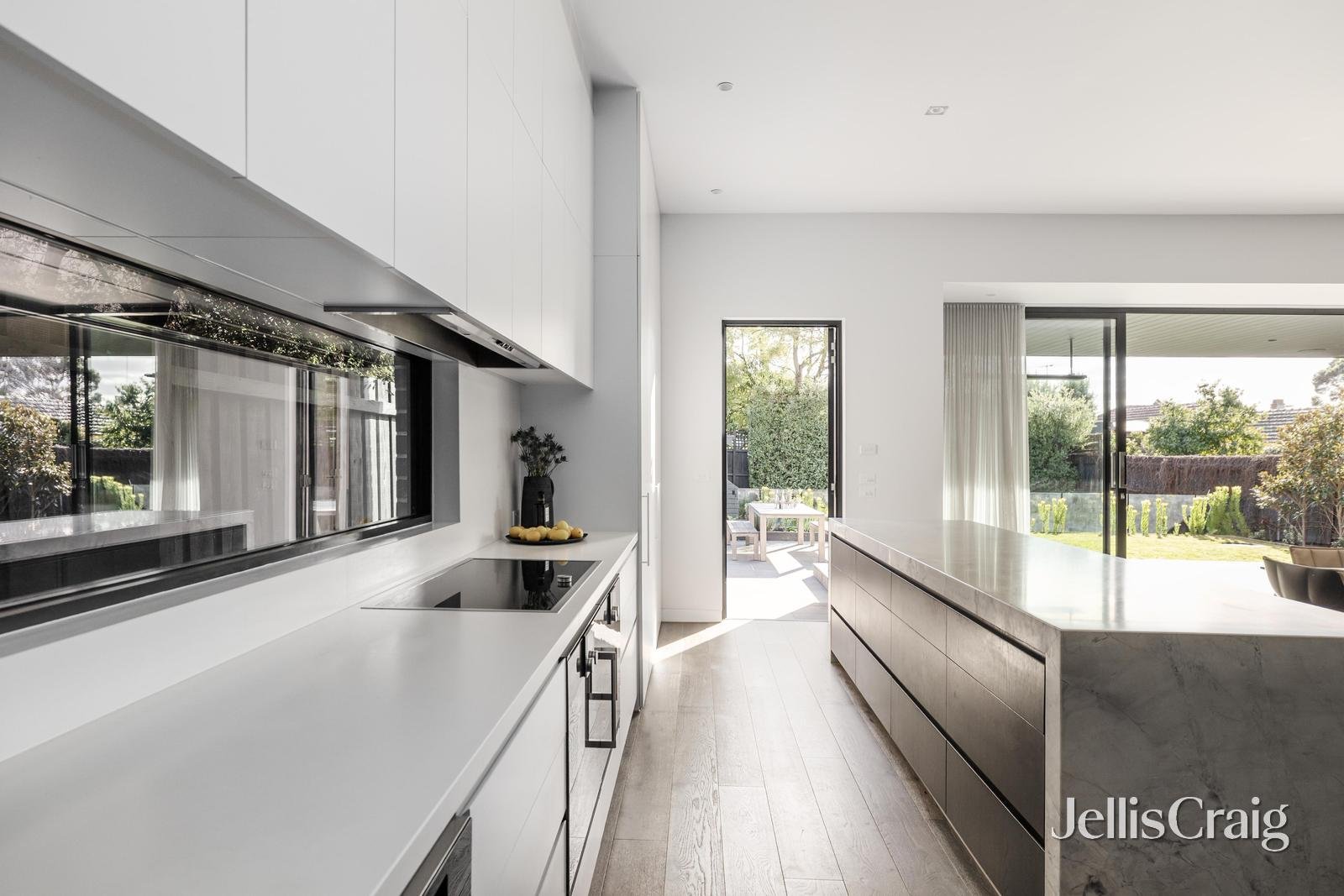 34 Airlie Avenue, Prahran image 7