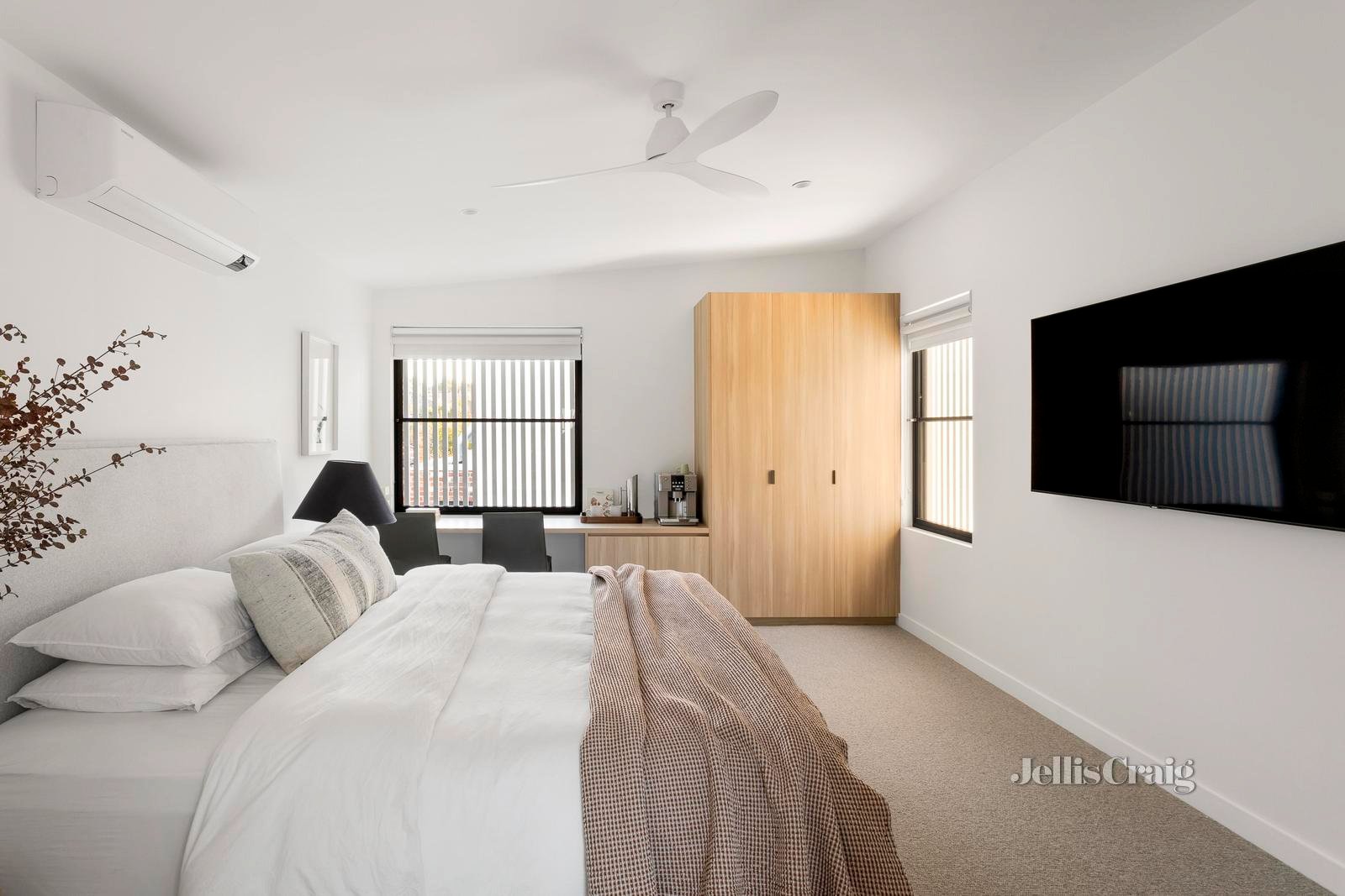 34 Andrew Street, Northcote image 17