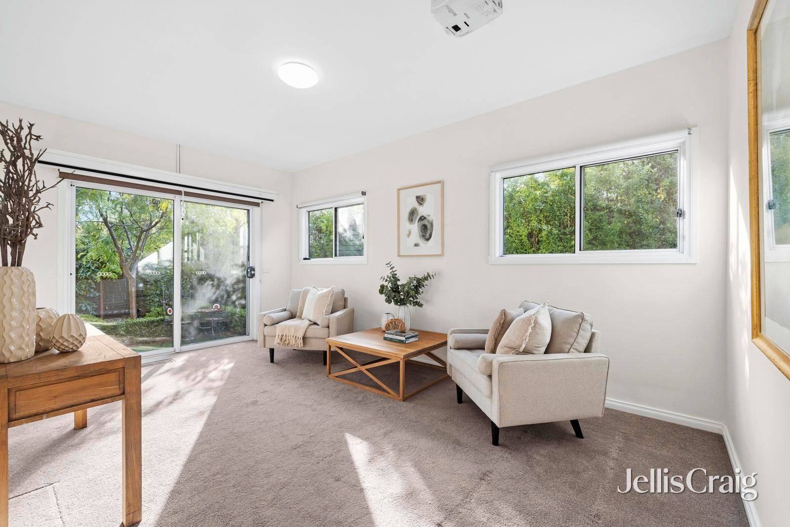3/4 Anslow Street, Woodend image 14