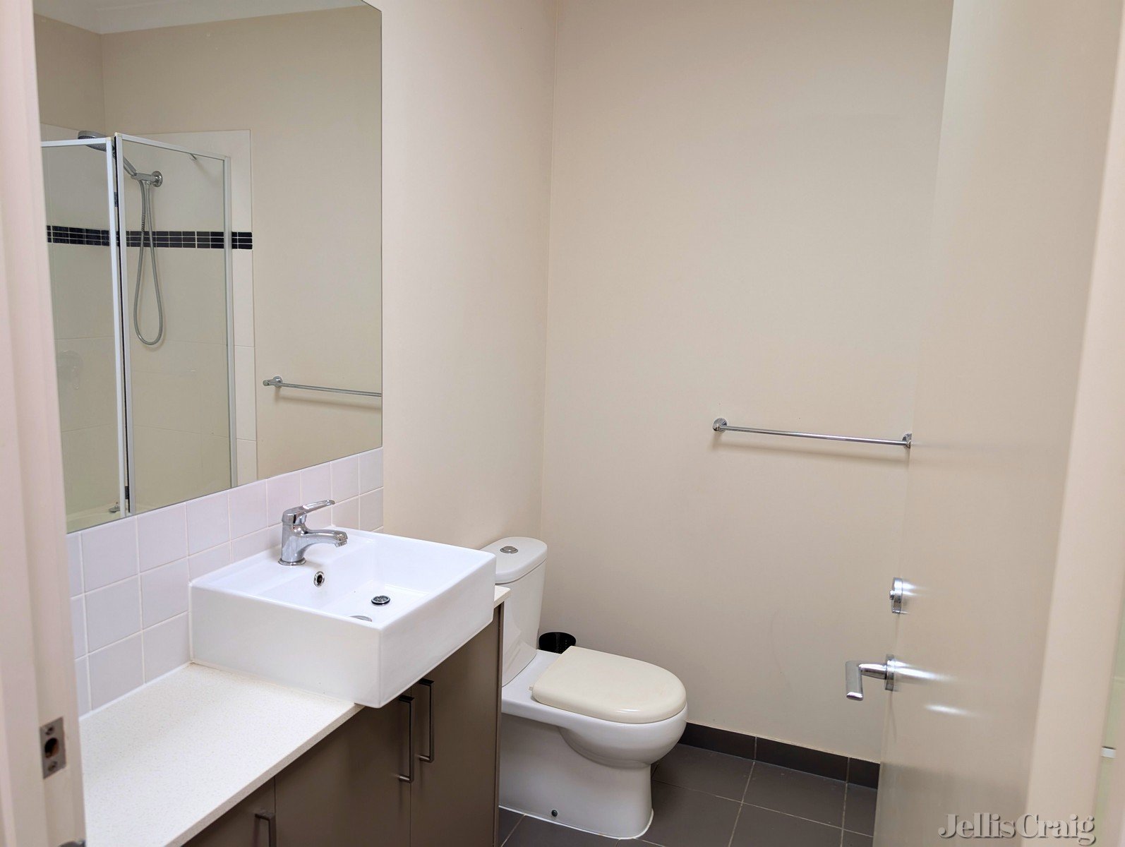 3/4 Austral Avenue, Preston image 5