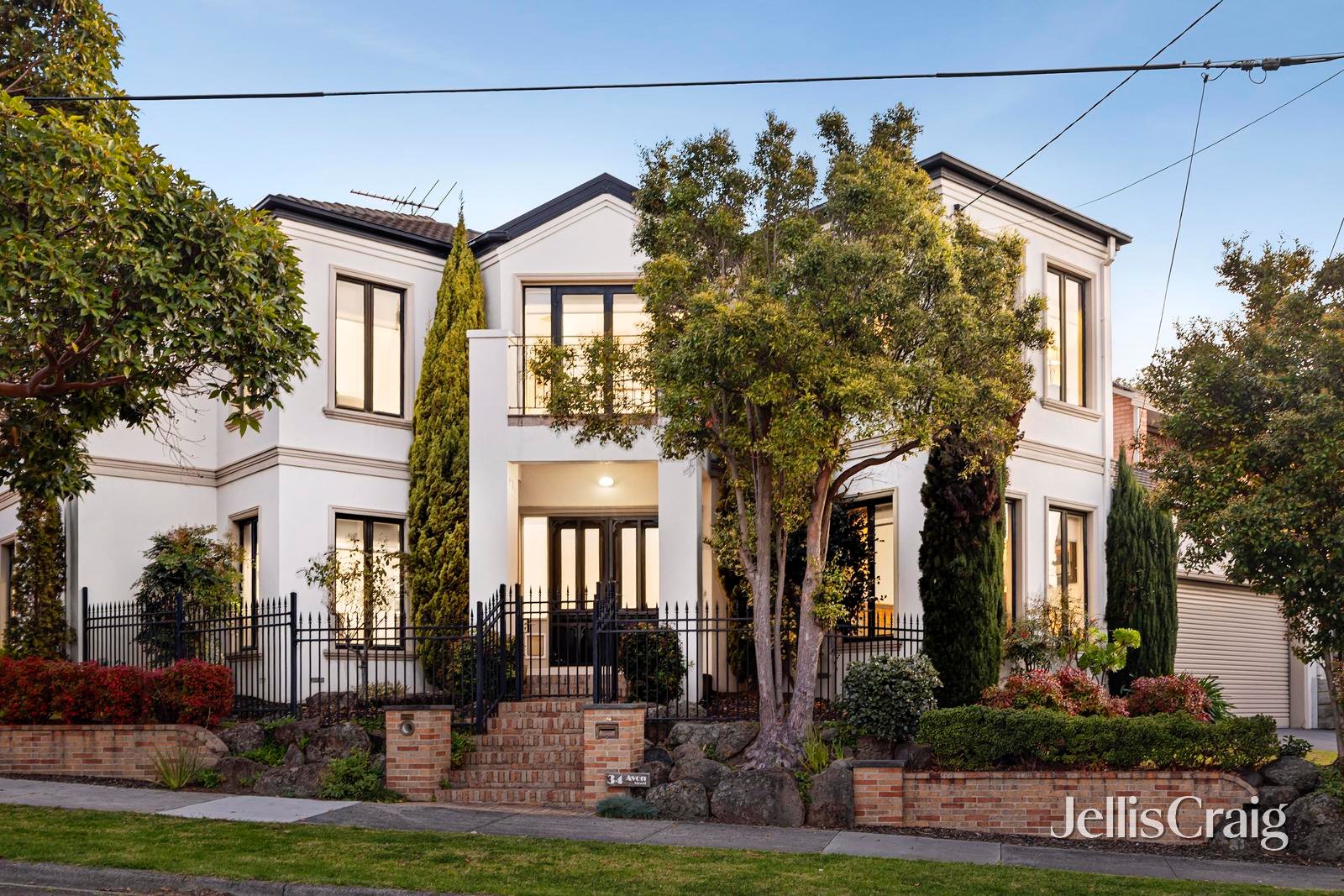 34 Avon Street, Bulleen image 1