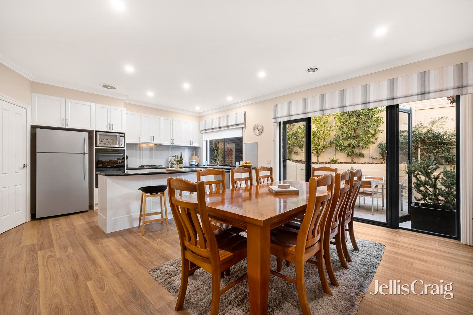 34 Avon Street, Bulleen image 5