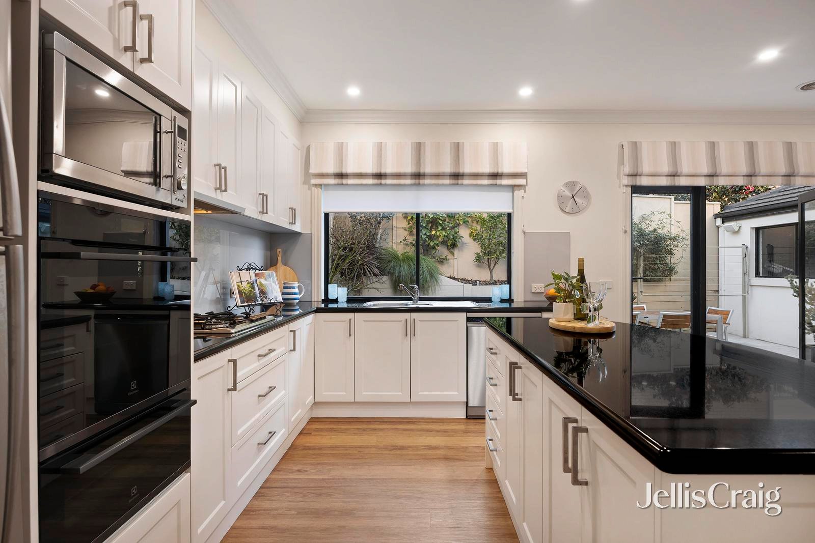 34 Avon Street, Bulleen image 6