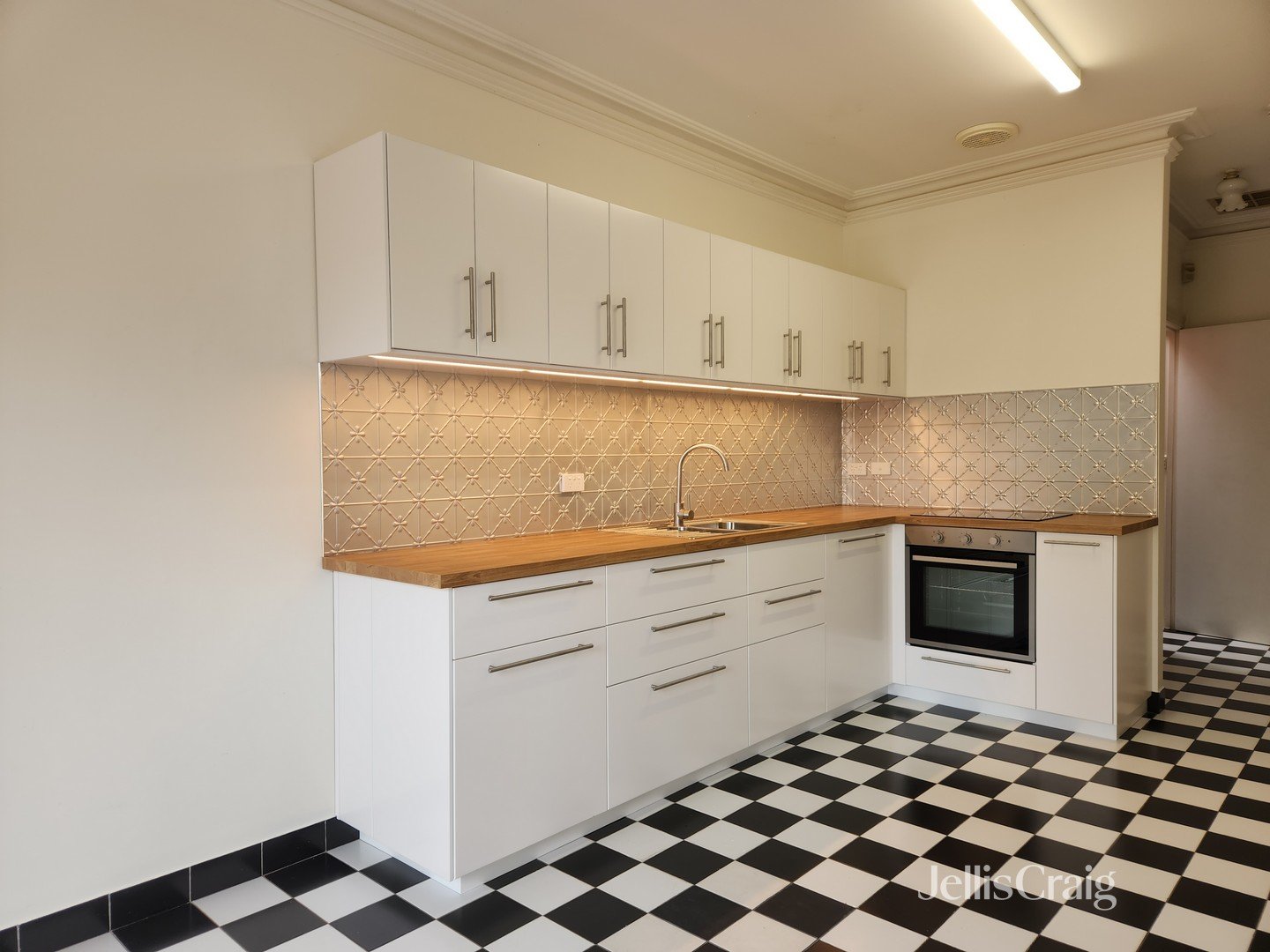 34 Barningham Street, Brunswick image 3