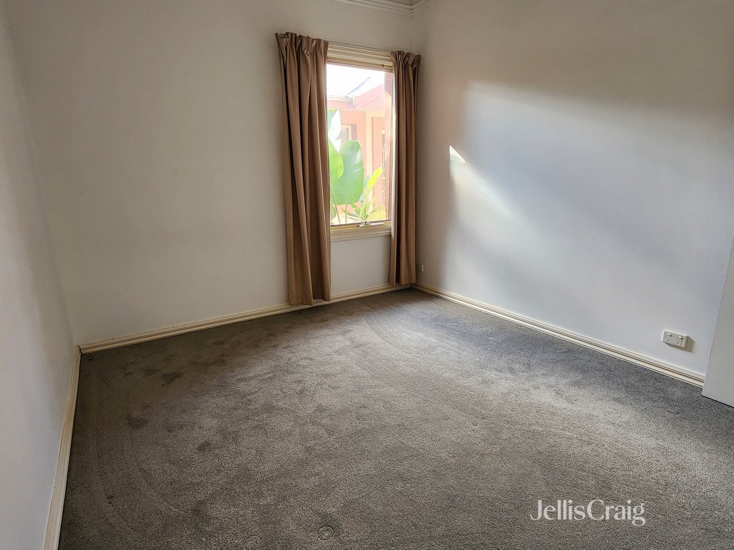 34 Barningham Street, Brunswick image 5