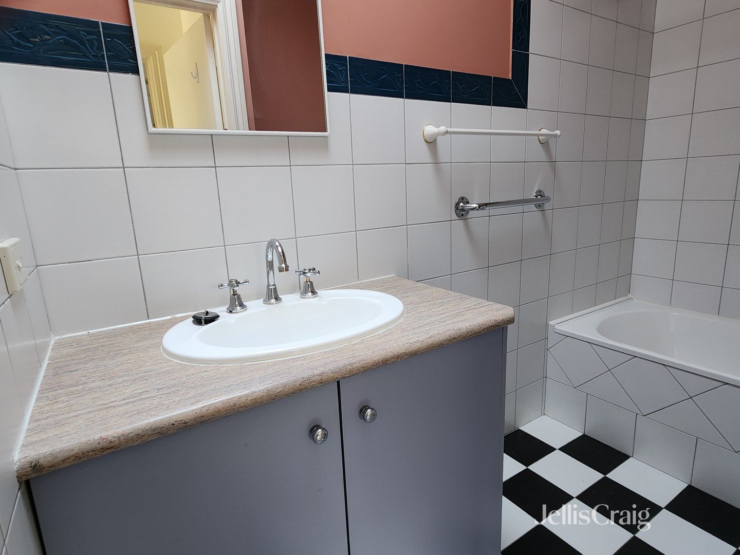 34 Barningham Street, Brunswick image 7