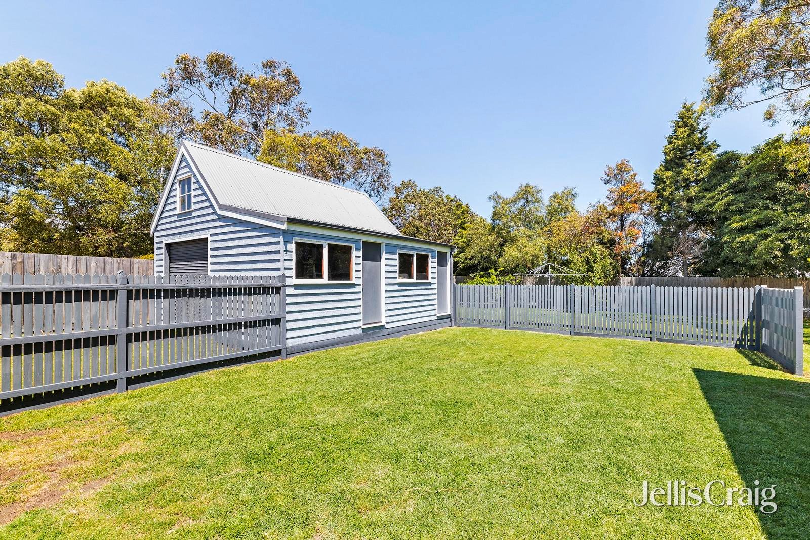 34 Bartlett Street, Frankston South image 12