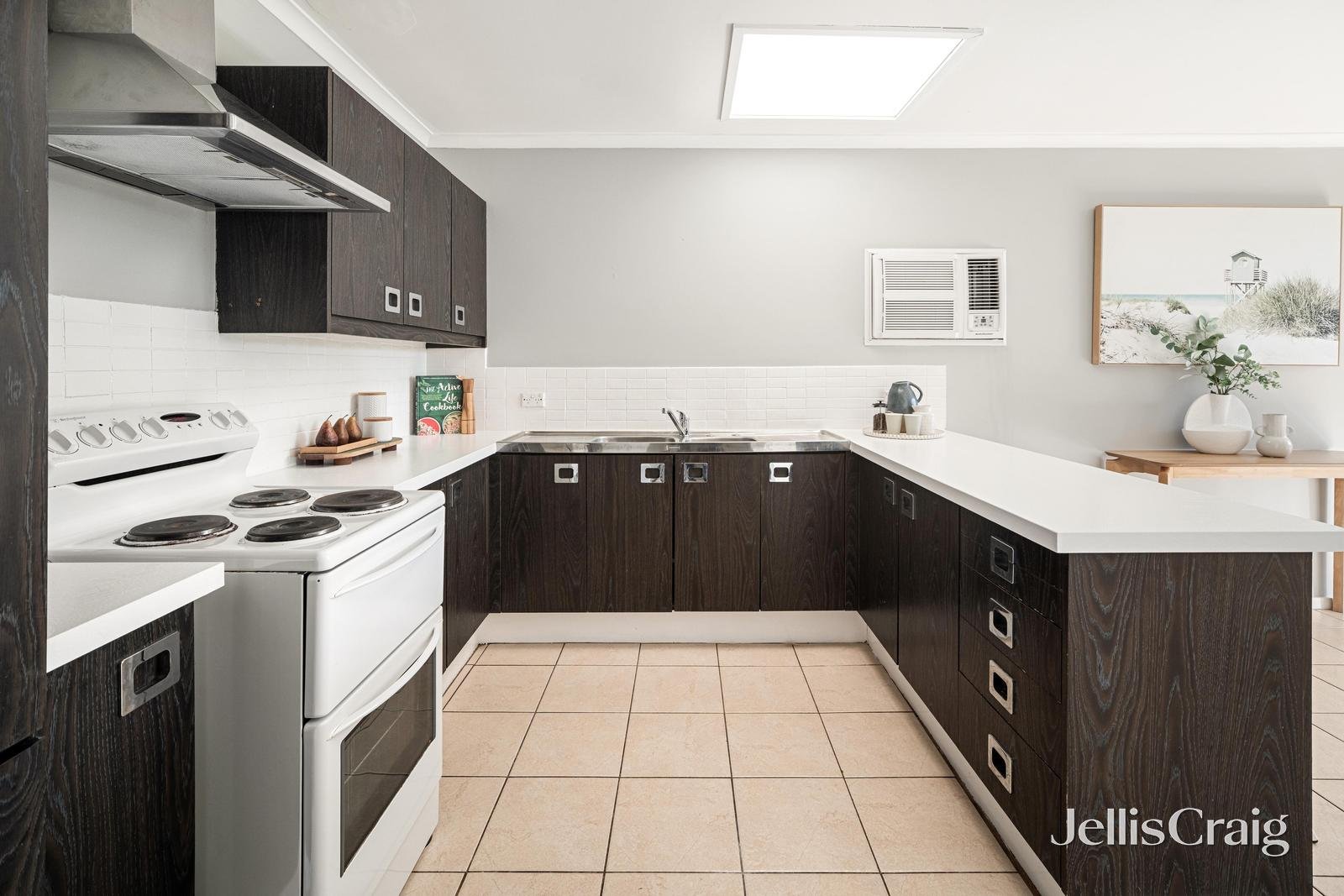 34 Baxter Avenue, Chelsea image 5