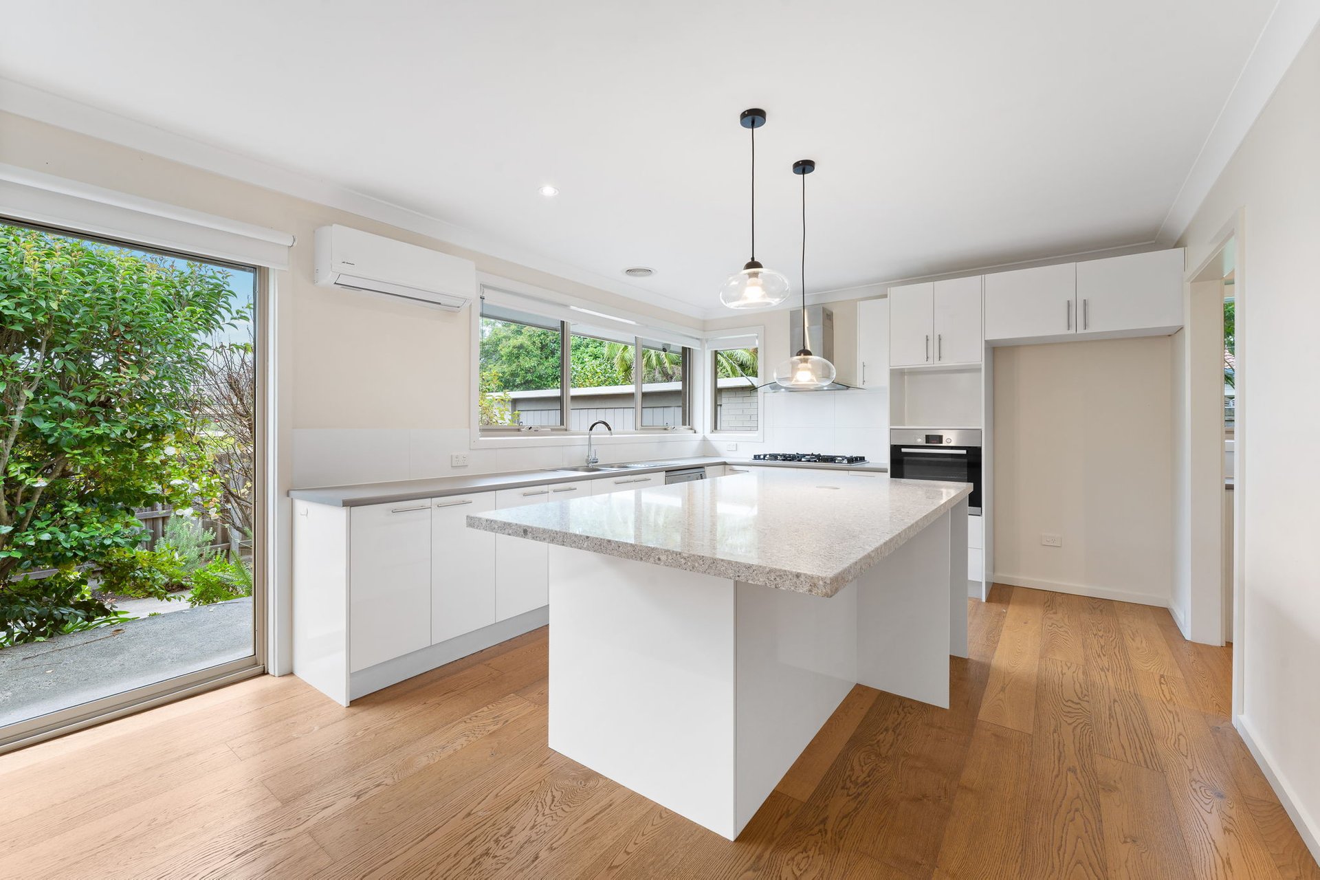 34 Bellevue Avenue, Doncaster&nbsp;East image 3
