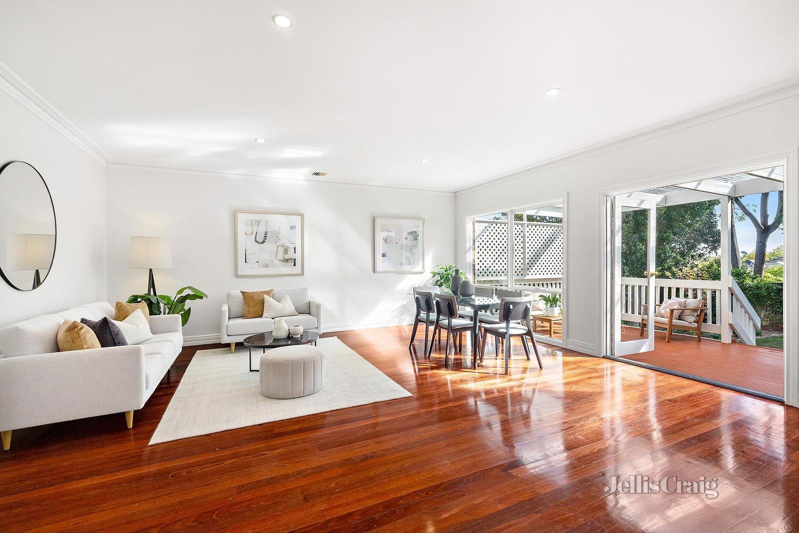 34 Bentley Street, Surrey Hills image 5