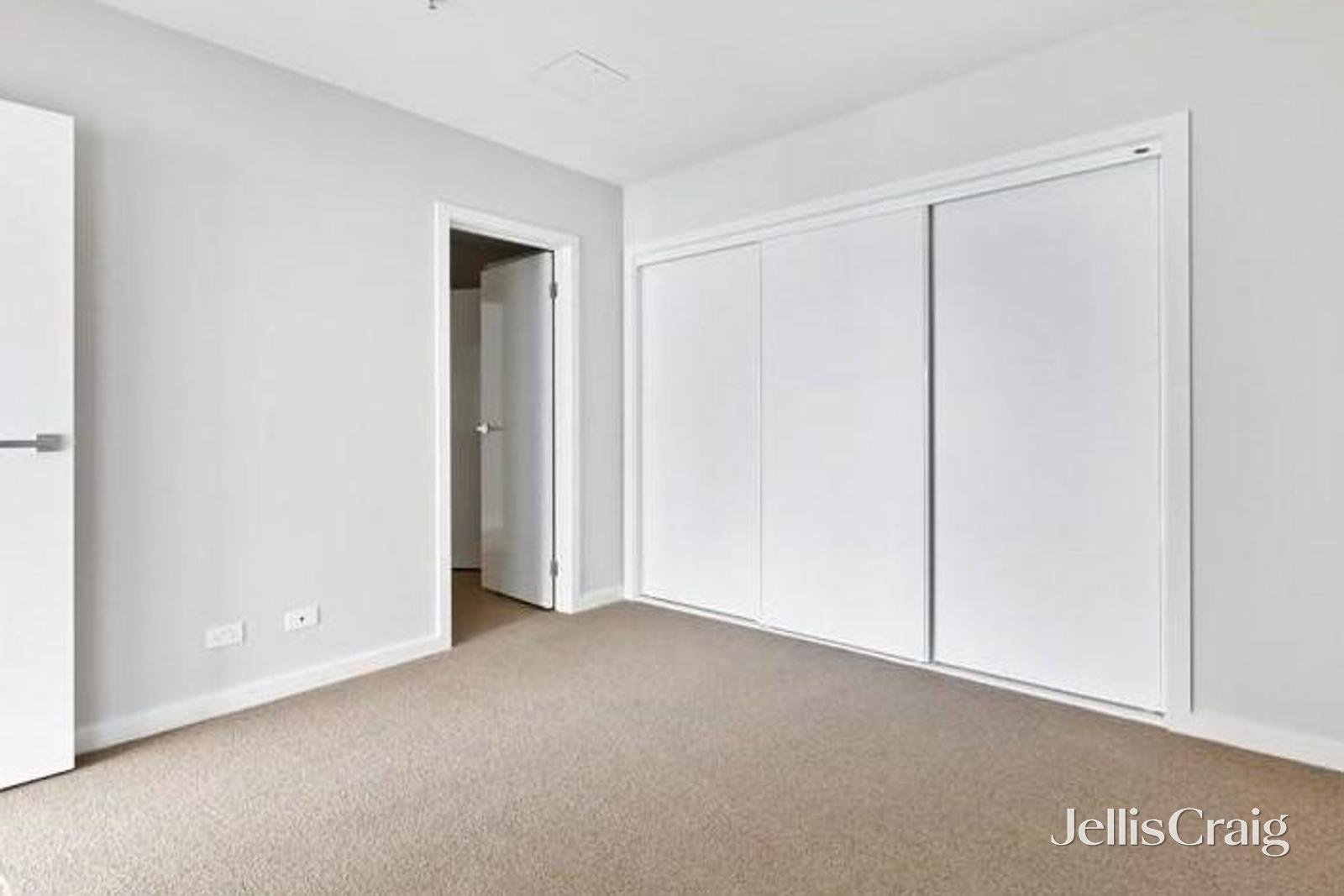 3/4 Binns Street, Montmorency image 5