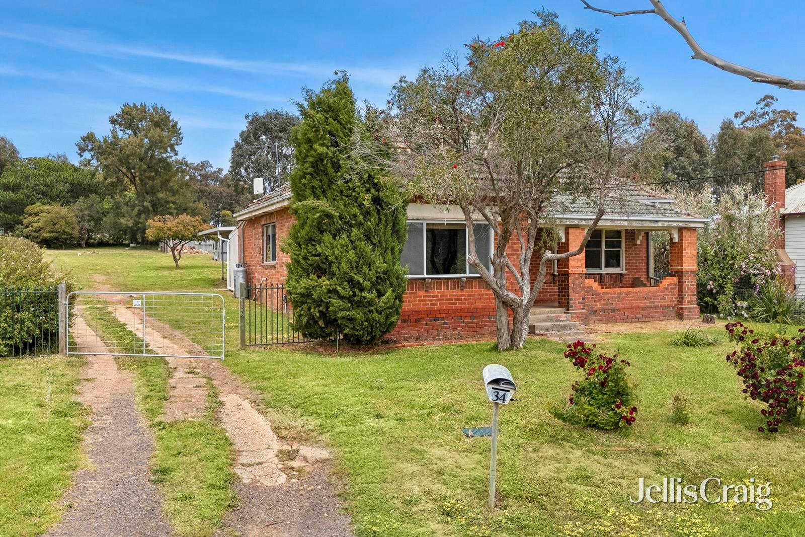 34 Blackjack Road, Harcourt image 3