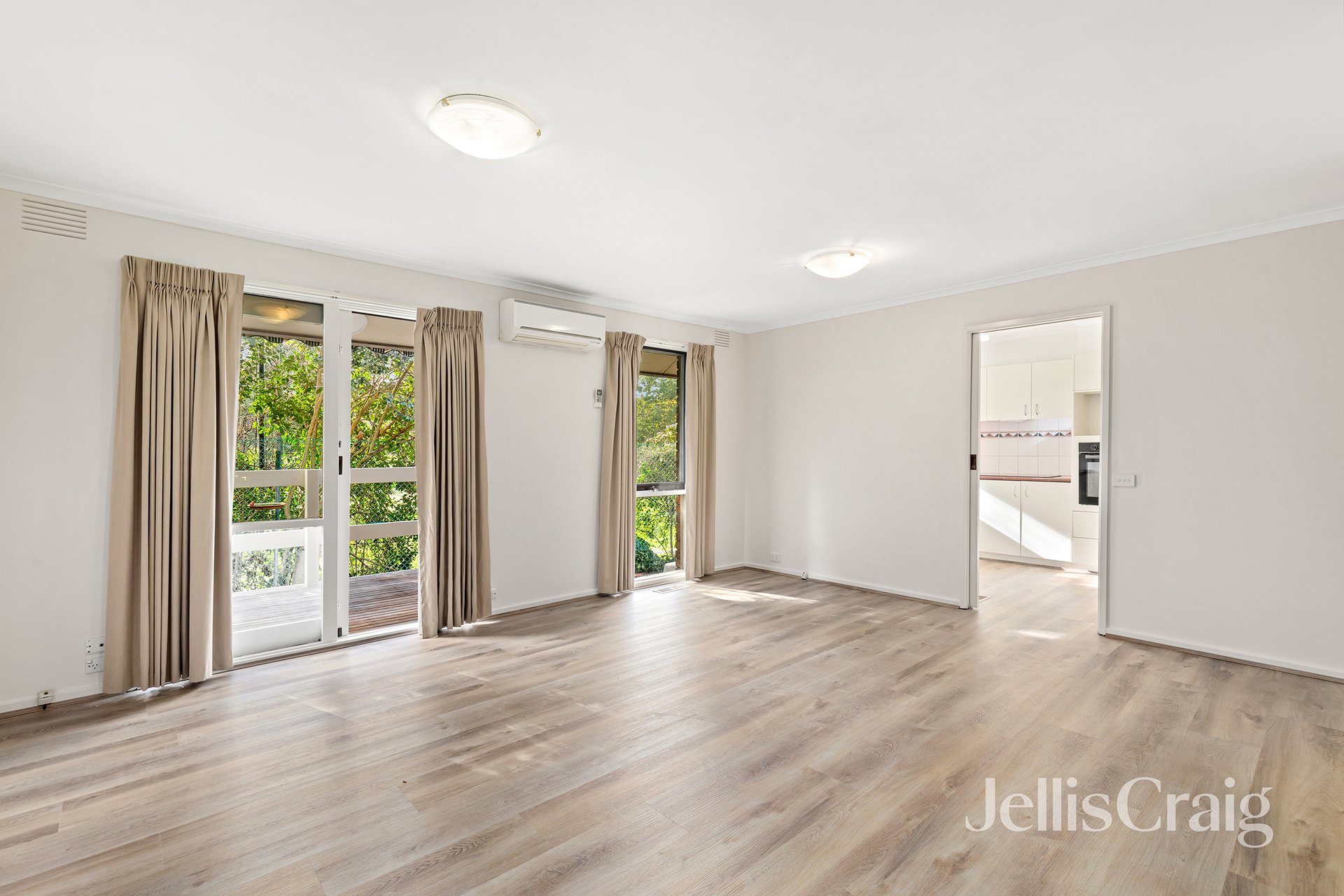 34 Boardman Cl, Box&nbsp;Hill&nbsp;South image 2