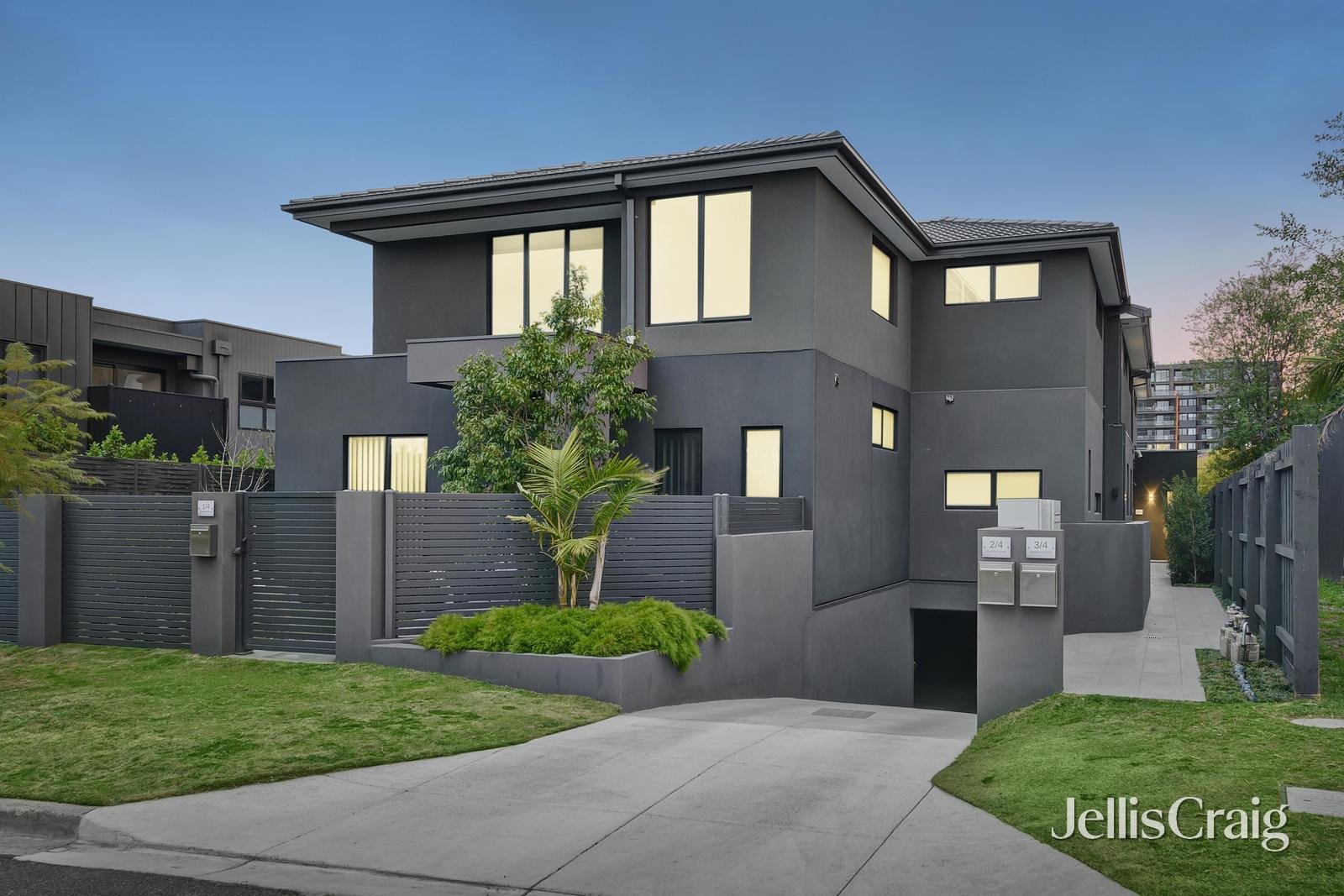 3/4 Brailsford Road, Bentleigh image 1