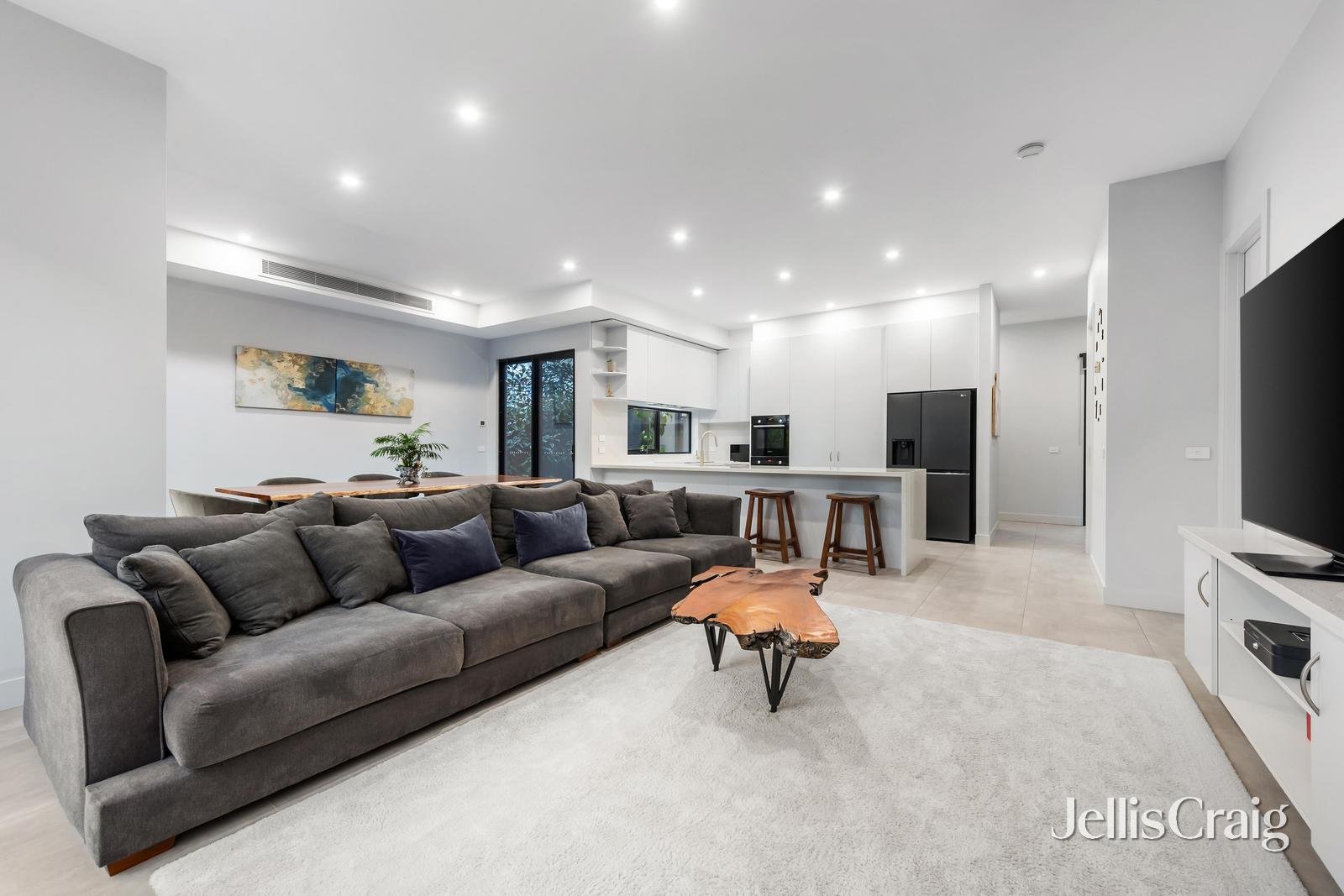 3/4 Brailsford Road, Bentleigh image 6