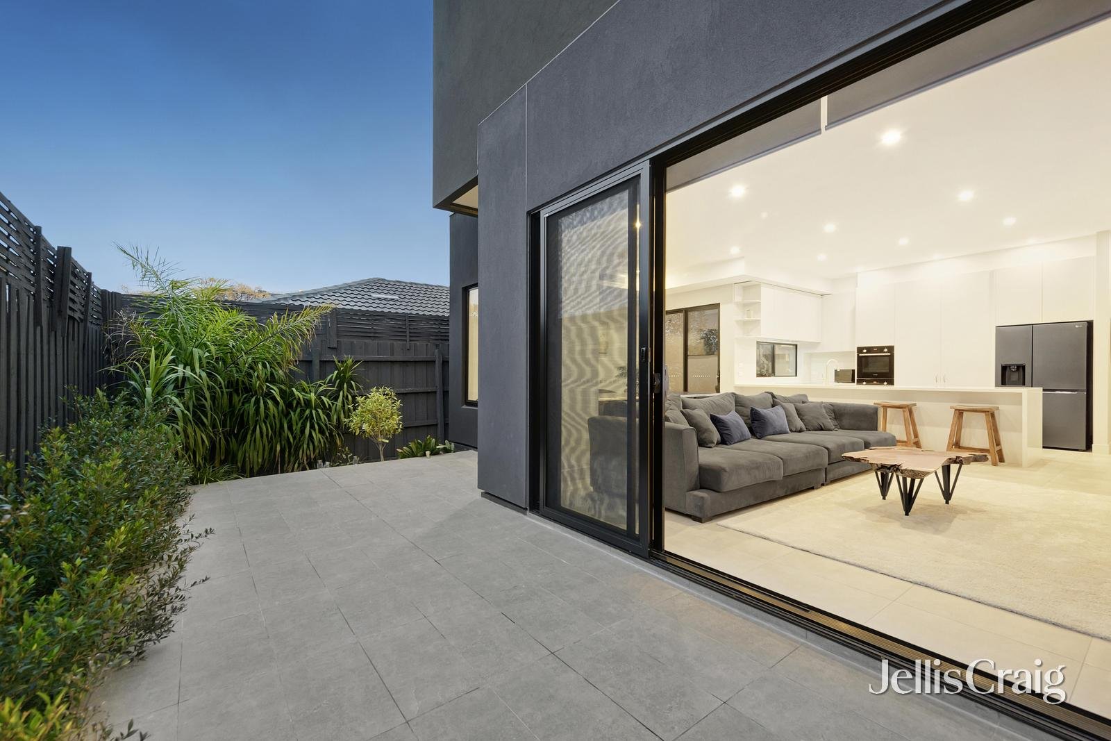 3/4 Brailsford Road, Bentleigh image 12