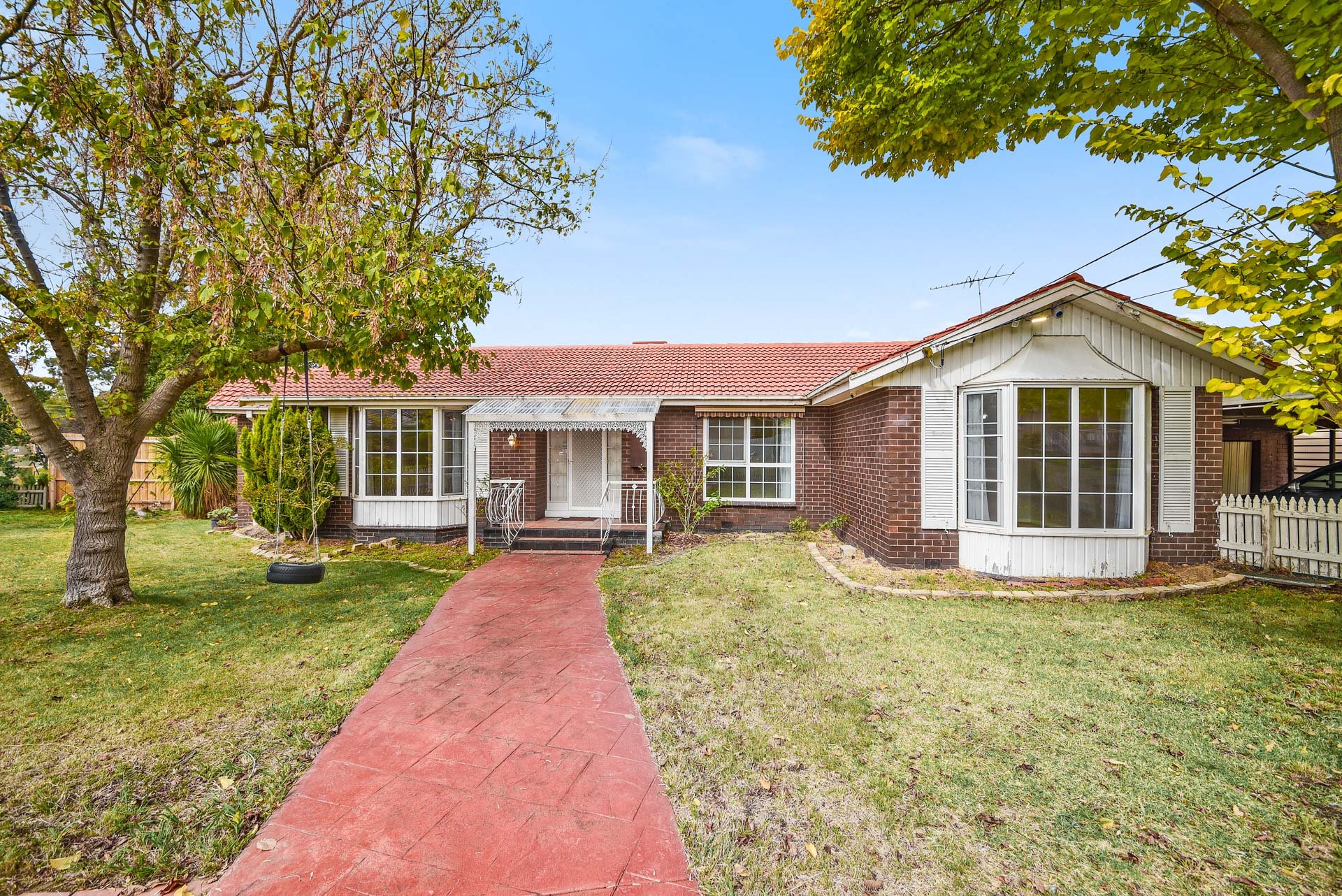 34 Brentwood Drive, Glen Waverley image 10